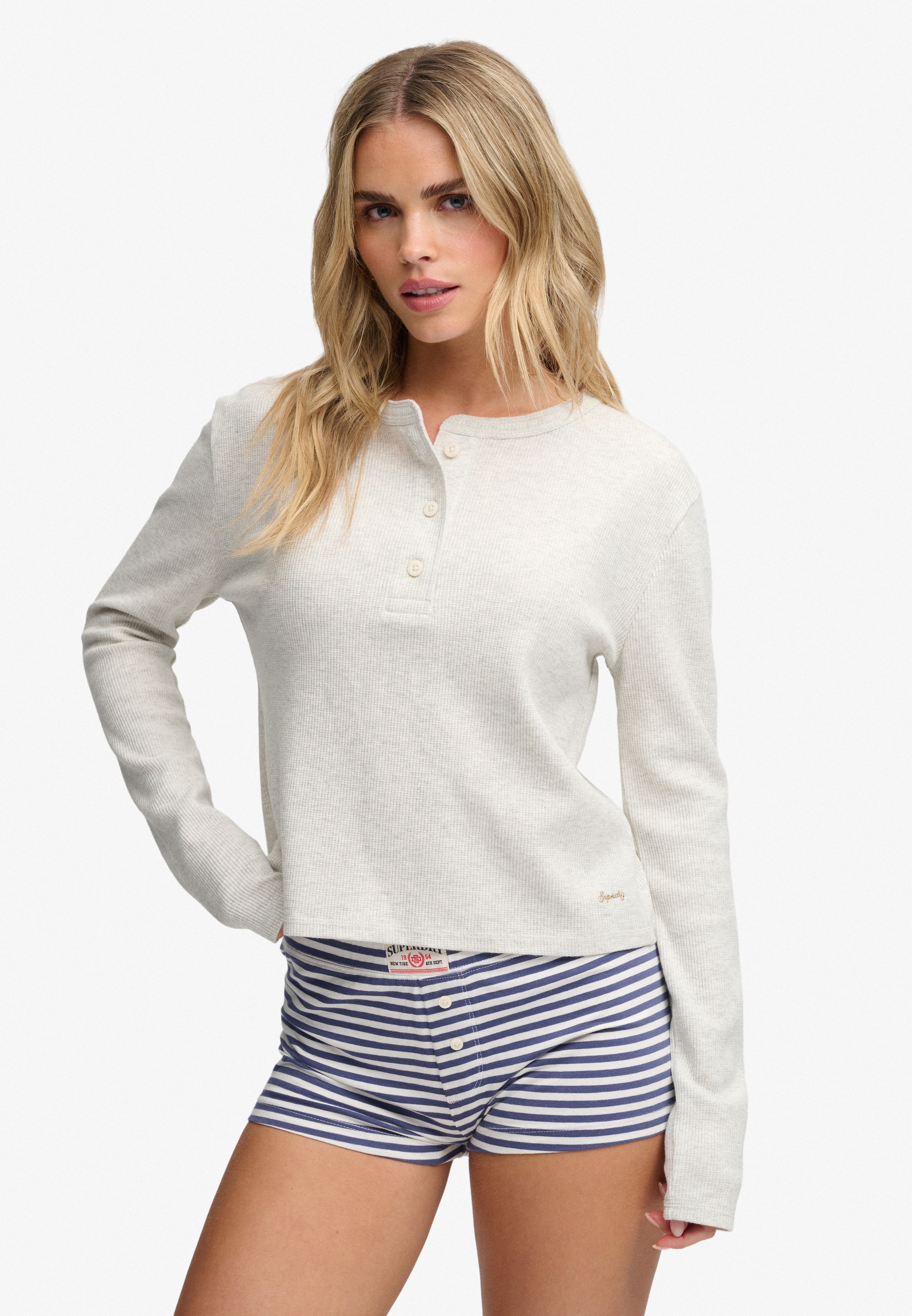 Superdry Langarmshirt »ATH ESS WAFFLE BUTTON LS TOP« Baumwollmischung, skinny fit