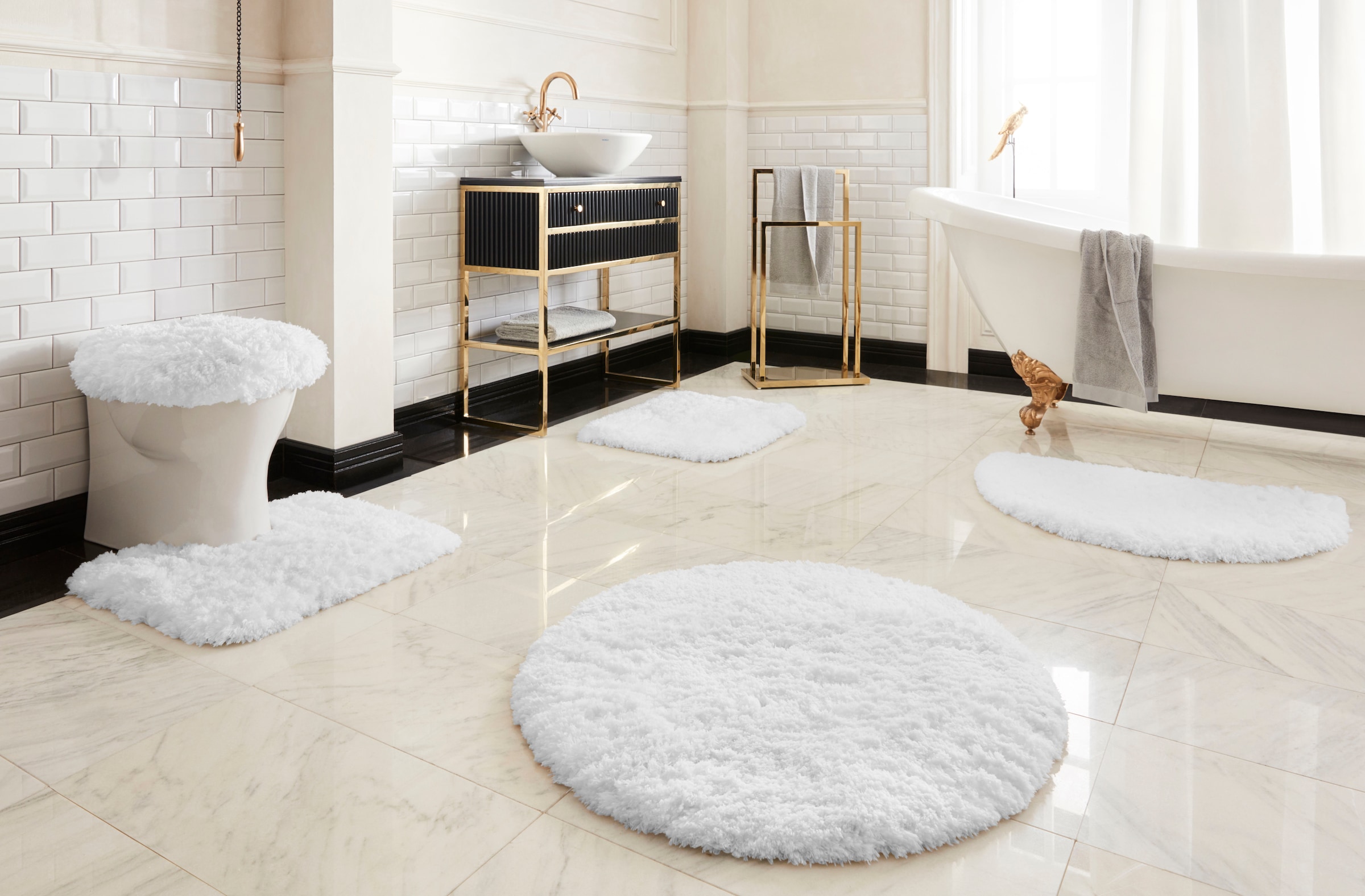 Guido Maria Kretschmer Home&Living Badematte »Micro exclusiv, Badvorleger, Badezimmer Teppich«, rutschhemmend beschichtet, strapazierfähig-schnell trocknend-fußbodenheizungsgeeignet, Badteppich, Badematten auch als 3 teiliges Set & rund erhältlich