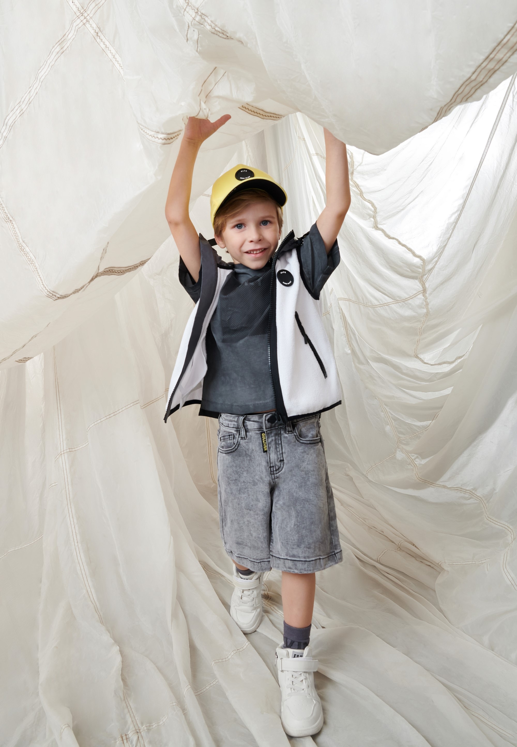 Gulliver Shorts, aus grauem Denim