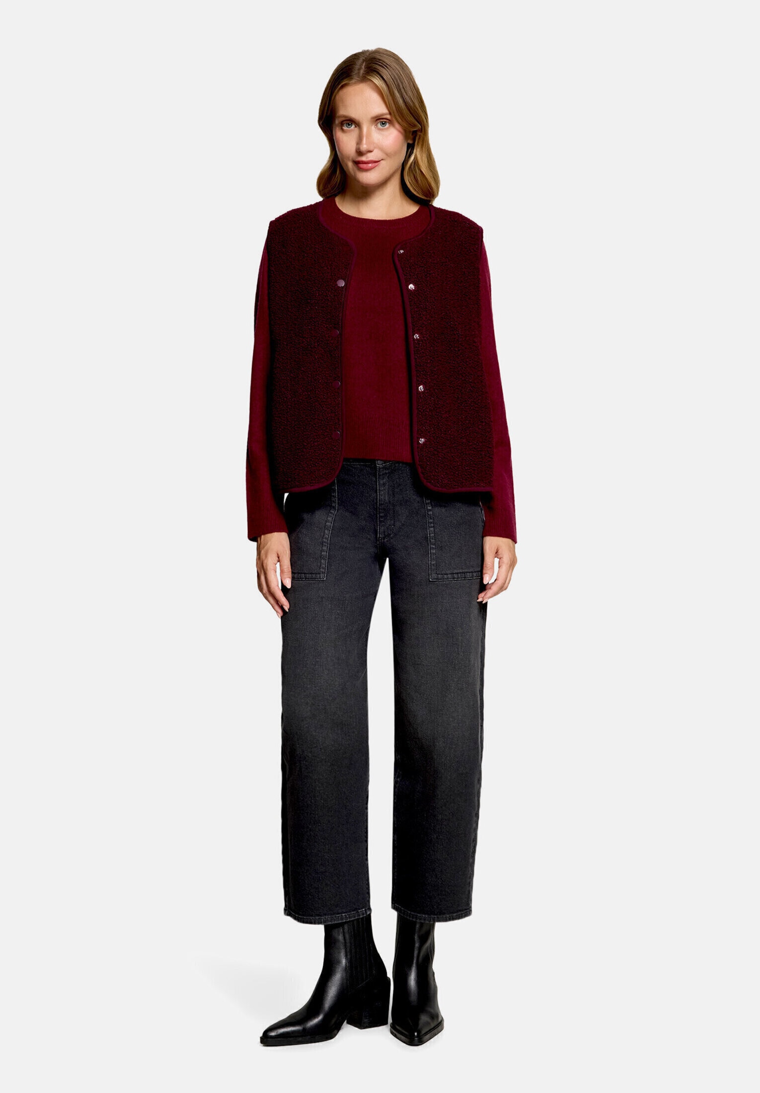 Betty&Co "Damen mit Knöpfen" 1