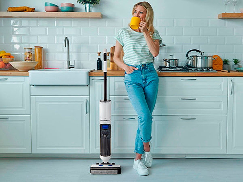 Medion® Nass-Trocken-Sauger »H30 (MD 11935), Frisch- und Schmutzwassertank, integriertes Zubehör«, Selbstreinigungs- und Trocknungsfunktion, 45min Laufzeit, LED-Display