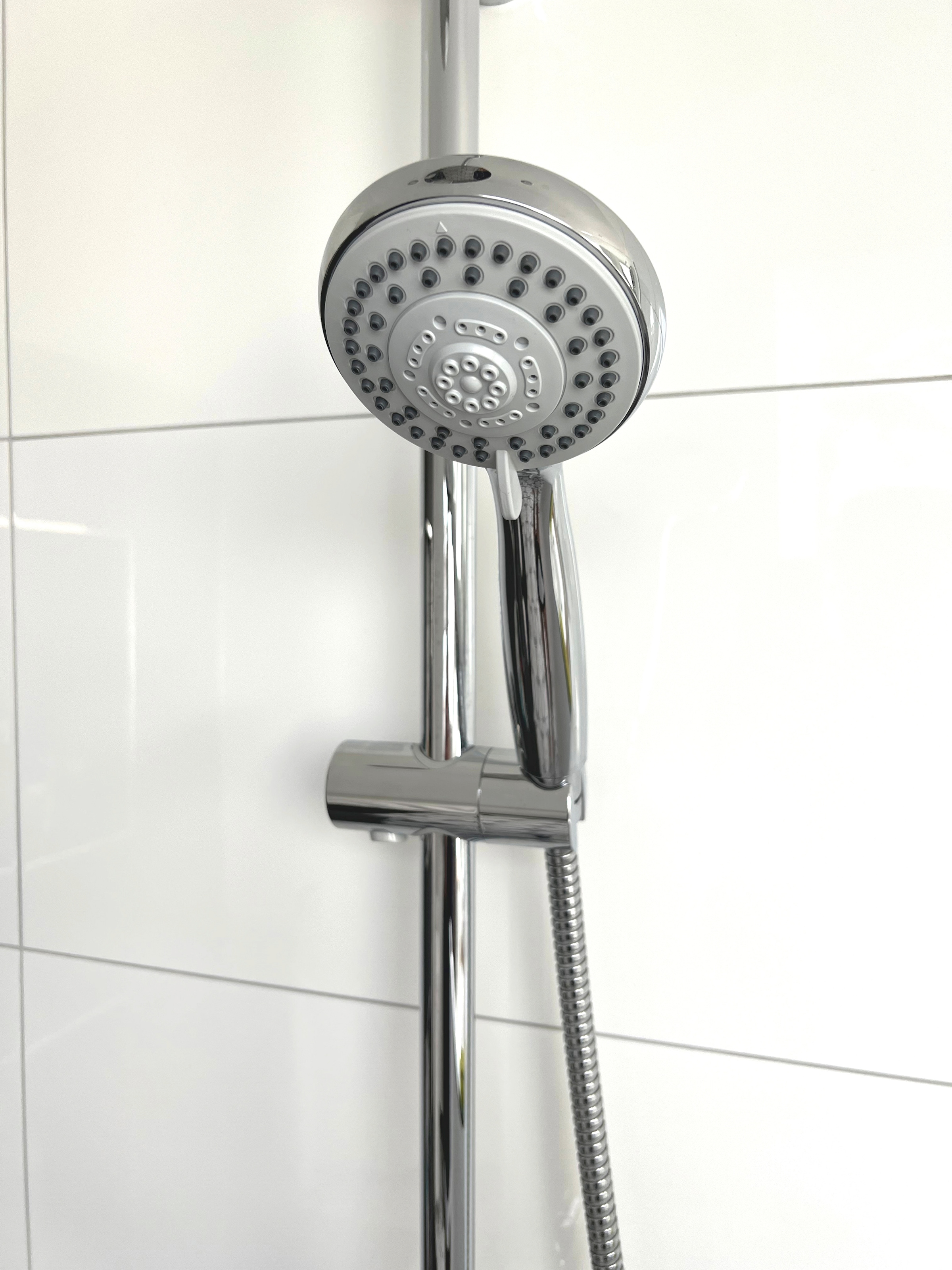 ADOB Handbrause »Vento N« 1 Stk. tlg. 5-strahlig, Ø 10 cm, Designklassiker