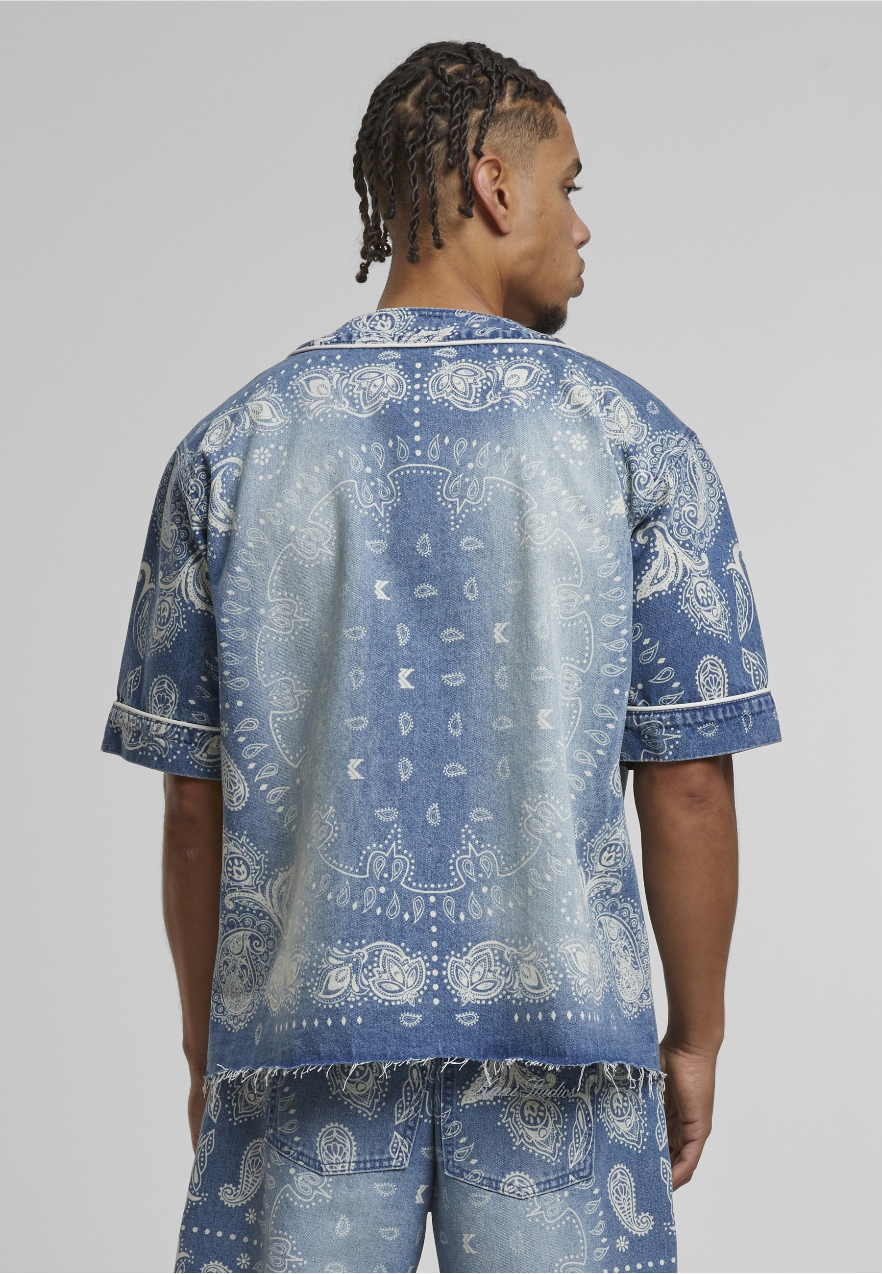 Karl Kani Kurzarmshirt »Karl Kani Kani Paisley Denim Baseball Shirt« 1 Stk.