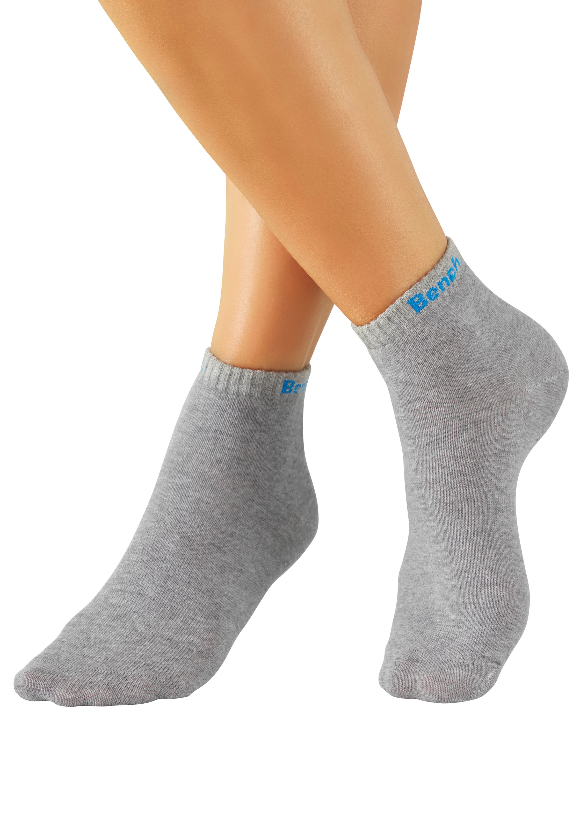 Bench. Sneakersocken Packung, 6 Paar tlg. Sneakersocken mit klassischem Logoschriftzug