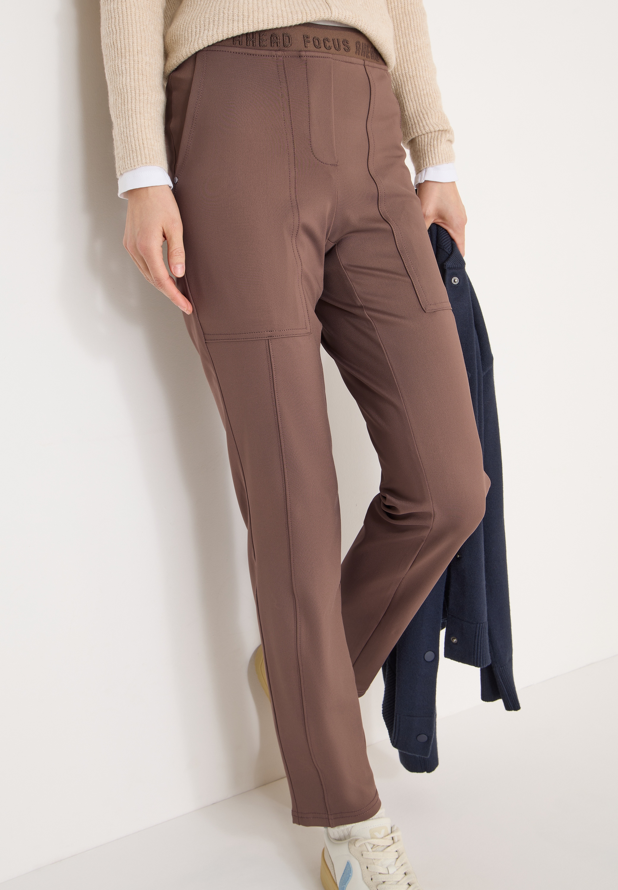 Jogger Pants CECIL, Damen, Gr. XXL, Länge 28, urban taupe, Stoff, 82% Polyester, 18% Elasthan, unifarben, comfort fit knöchelfrei, Hosen, mit Elastikbund