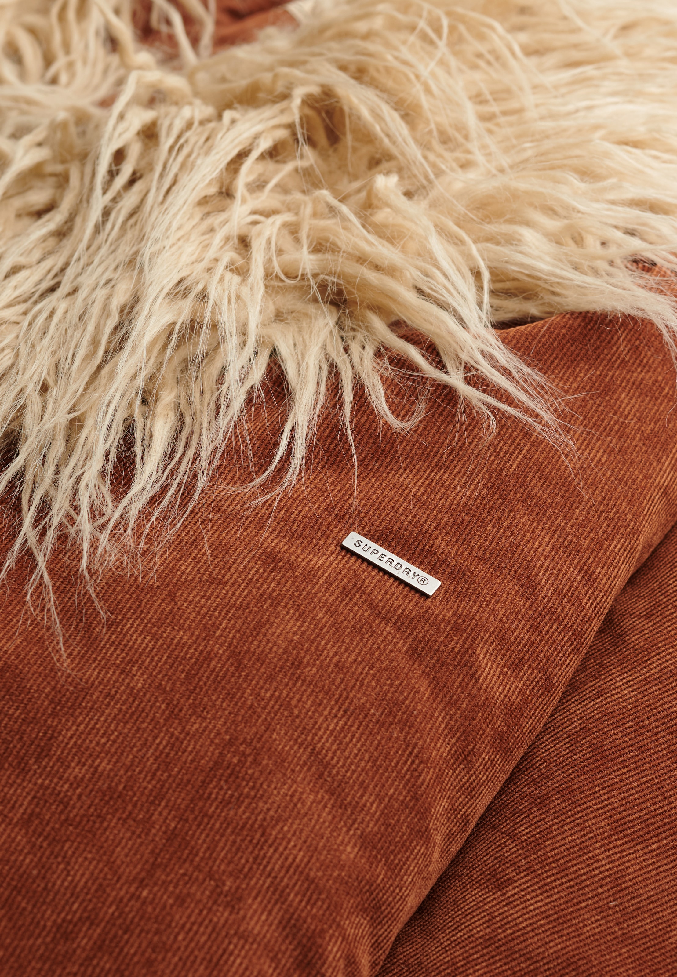 Superdry Fellimitatmantel »LONG AFGHAN COAT« Materialmix, slim fit, mit Kunstfellbesatz