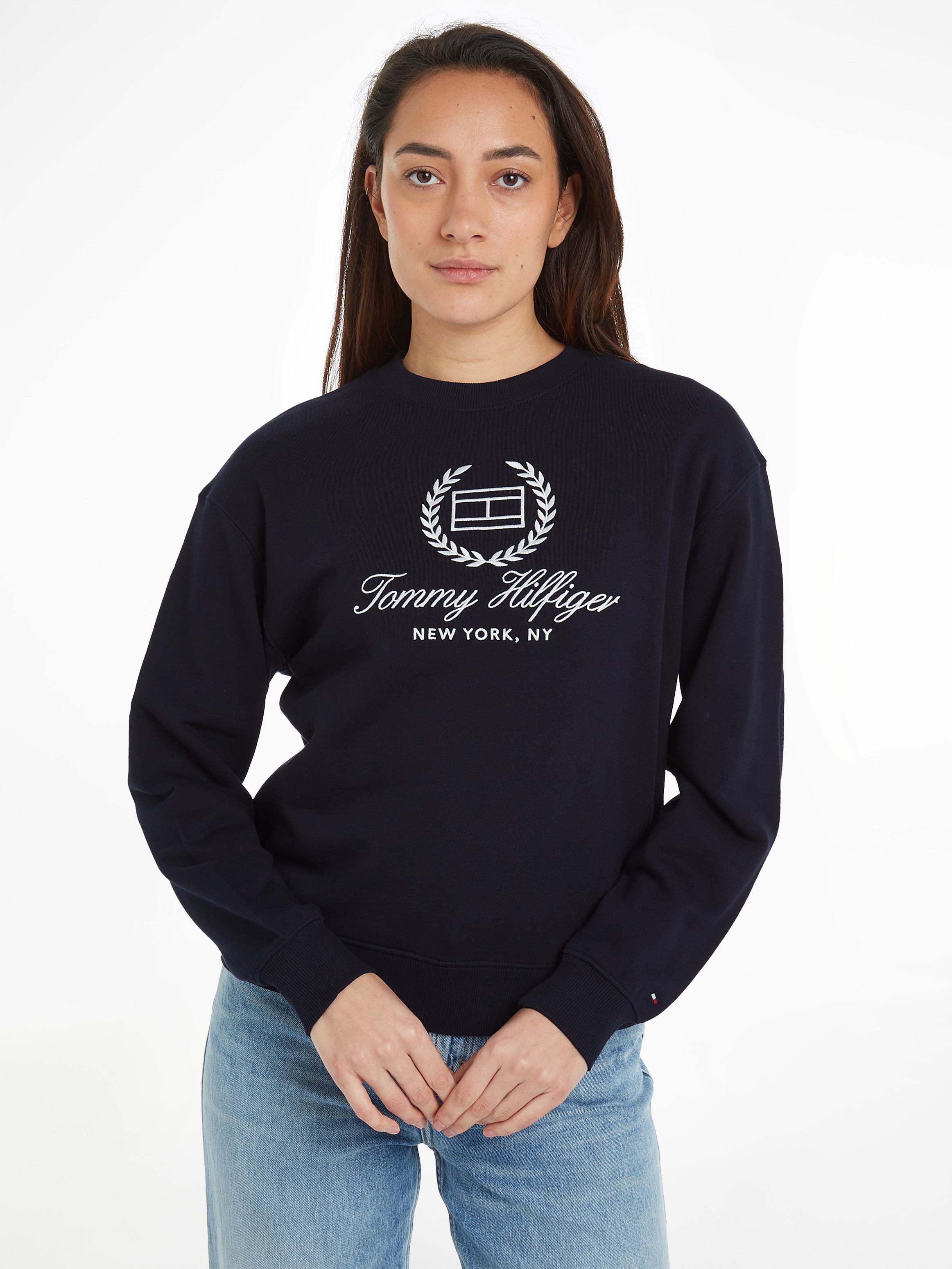 Sweatshirt »REG FLAG SCRIPT CNK SWTSHRT«, mit Logodruck auf der Brust