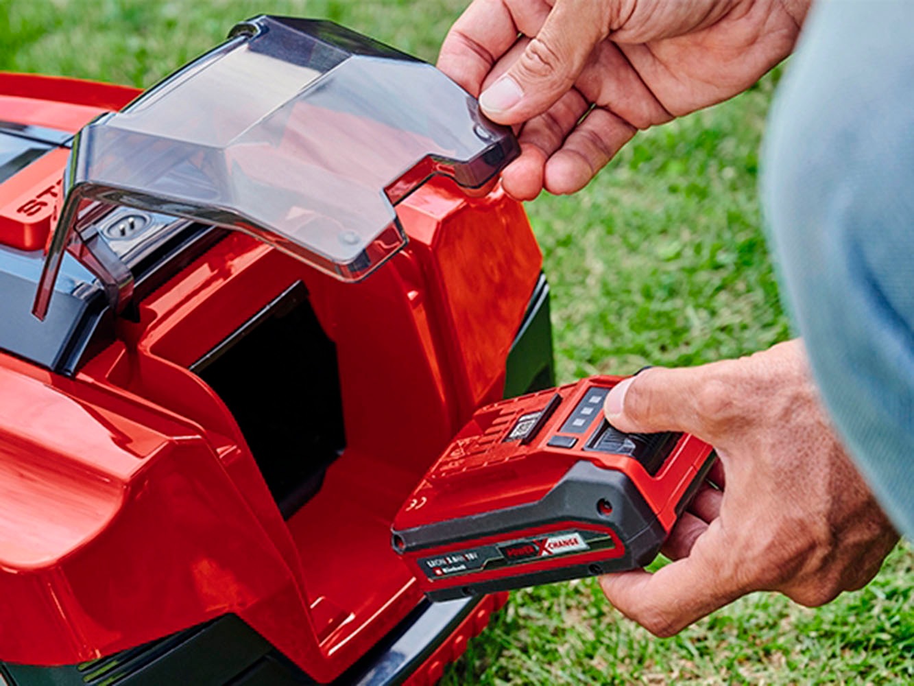 Einhell Rasenmähroboter »FREELEXO 550 Kit Mähroboter«, (Set), Schnittbreite 18 cm, Inkl. Akku und Ladestation, 6 tlg.