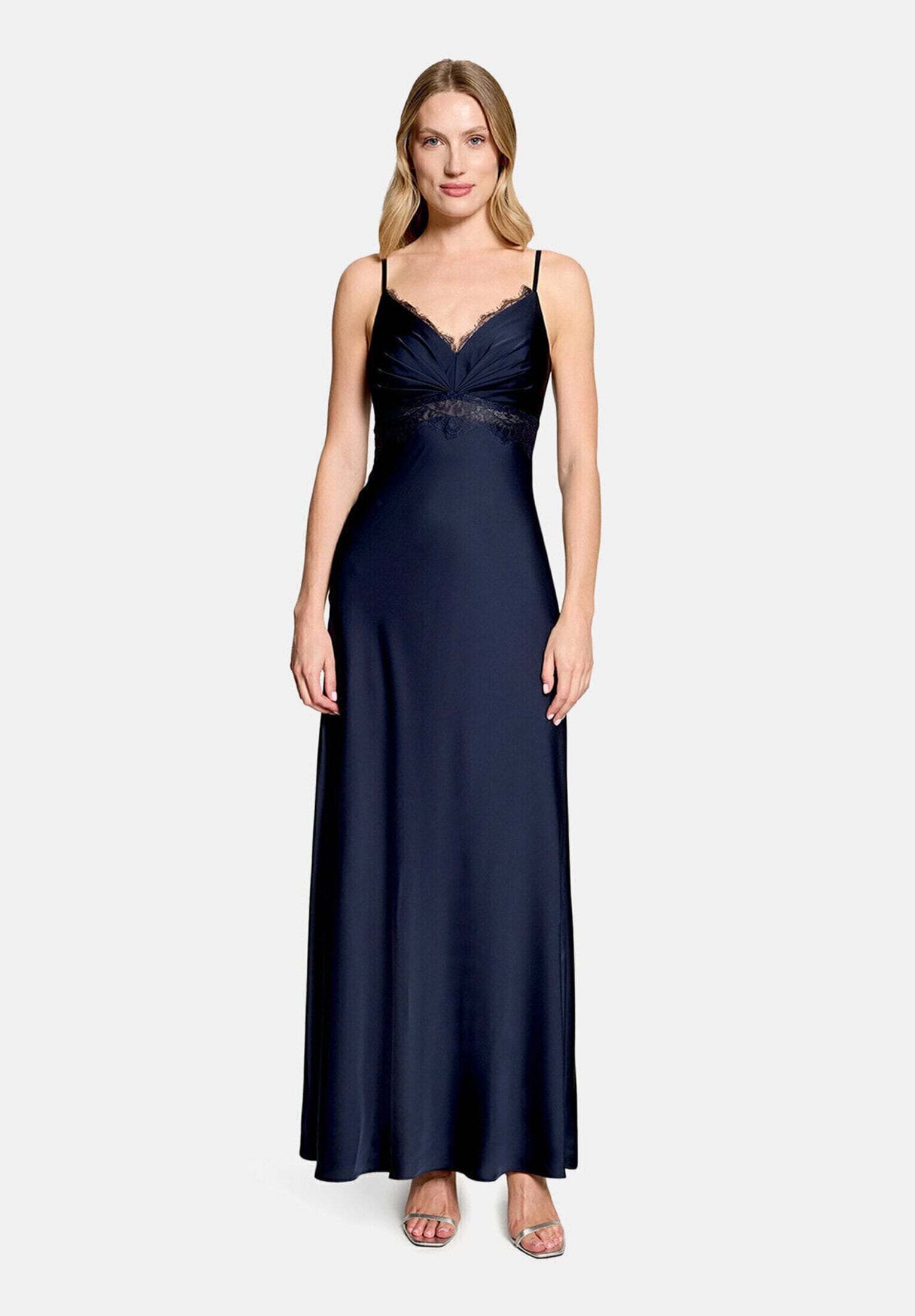 Vera Mont Abendkleid »Damen schmal geschnitten« Ohne Tasche