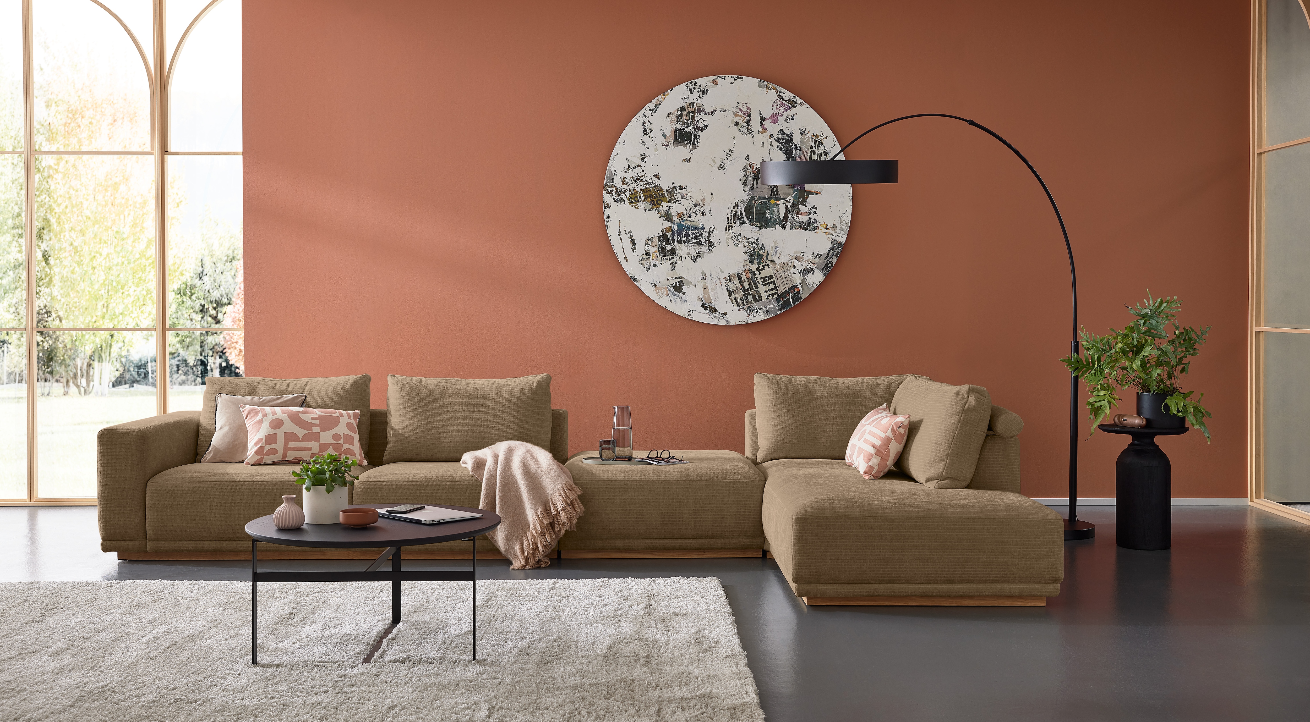 Musterring Wohnlandschaft "JustB PM200 bequem, wahlw. Sitzvorzug, Breite 395cm, Holzsockel" Anreihsofa Armteil links, Eckteil rechts und Hocker. Elekt. Sitzvorzug