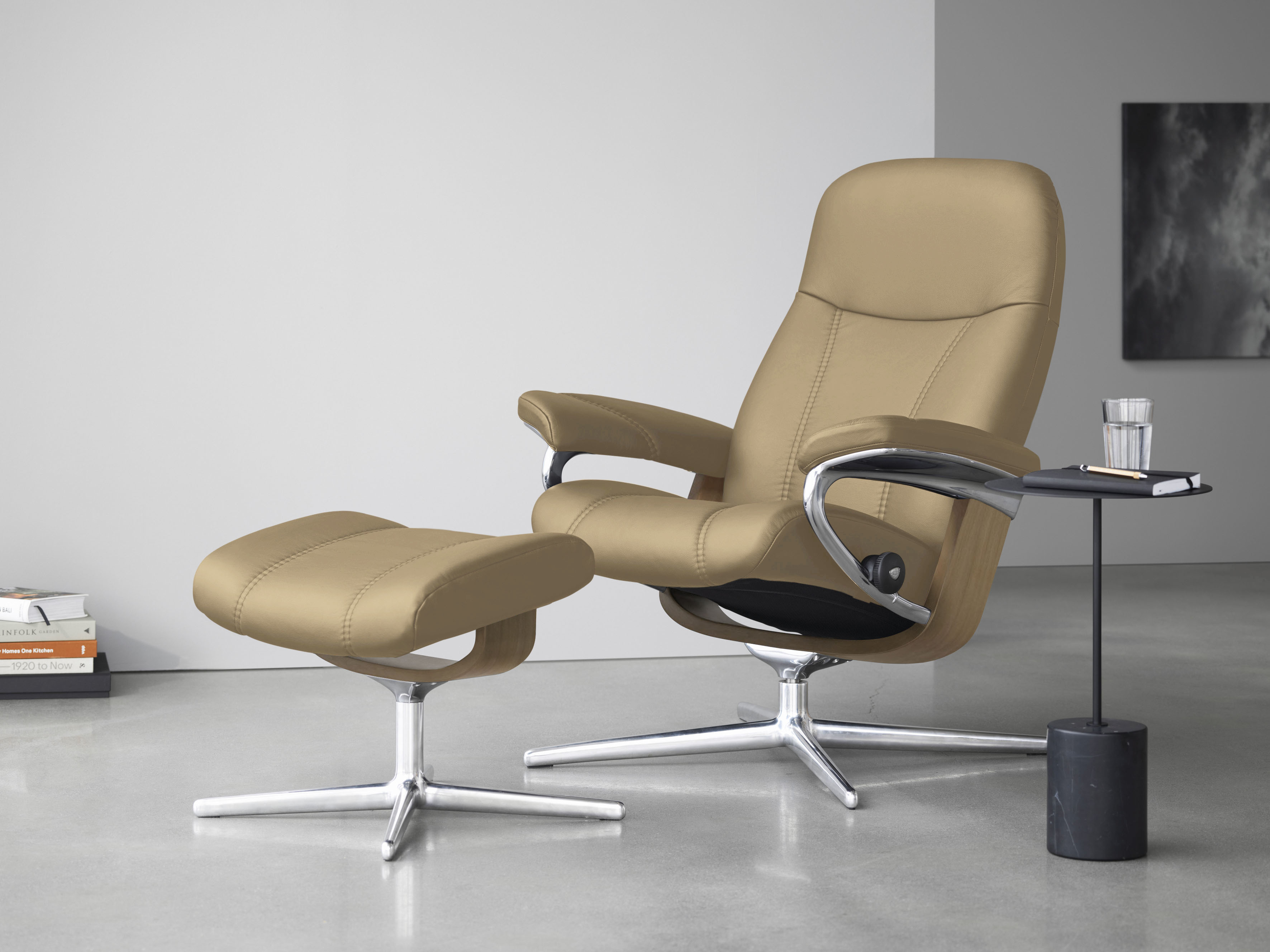 Stressless Relaxsessel "Consul" mit Cross Base, Größe S, M & L, Holzakzent Eiche, in 2 Bezugsqualitäten lieferbar