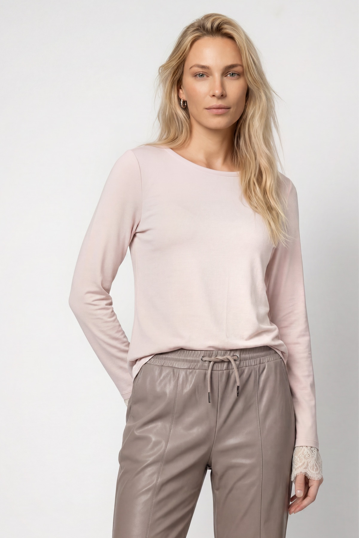 Monari Langarmshirt "Shirt Basic Spitzendetail" Regular fit mit Spitzenborte