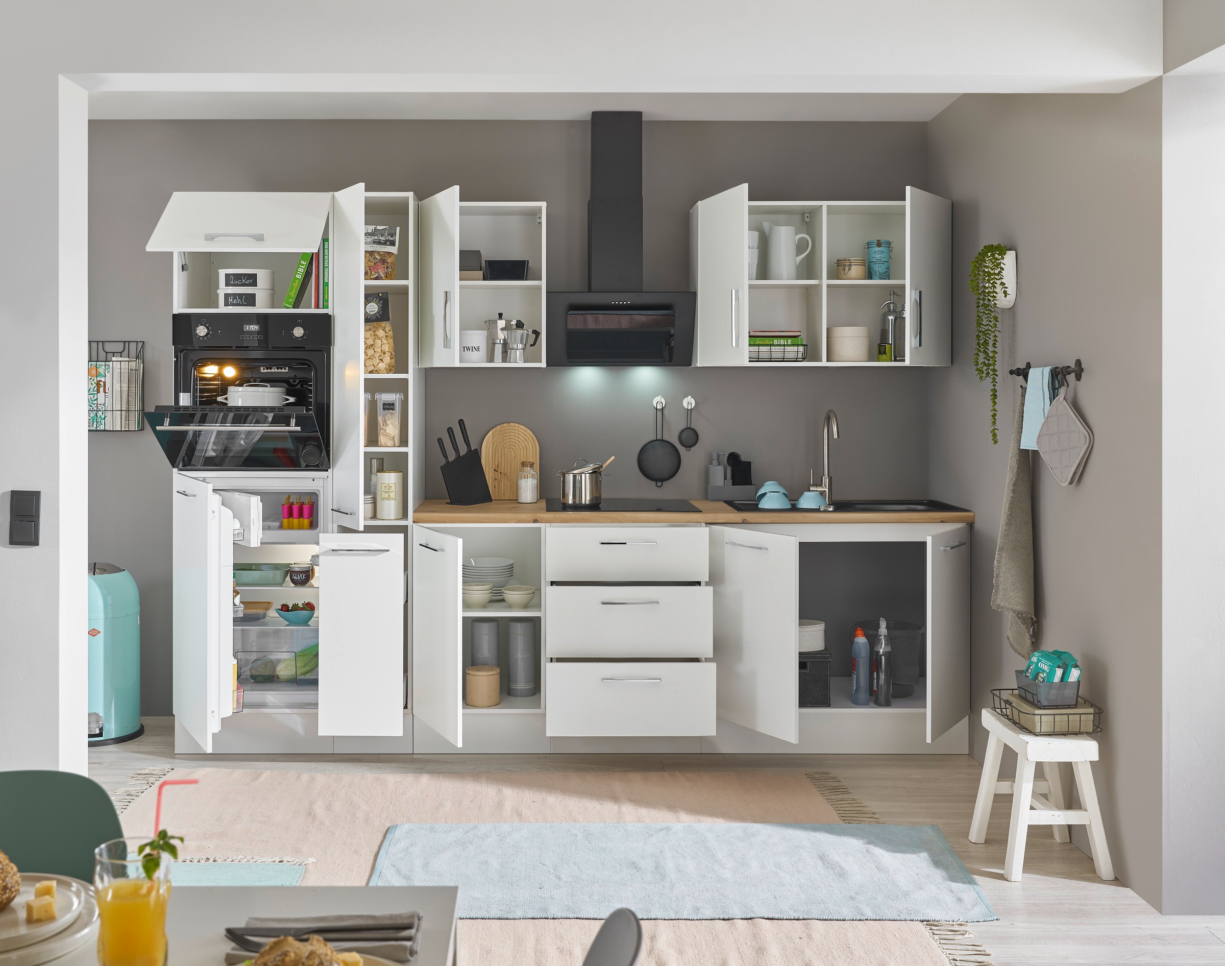 BASIC by Balculina Küchenzeile »Turin«, Breite 300 cm, wahlweise mit E-Geräten