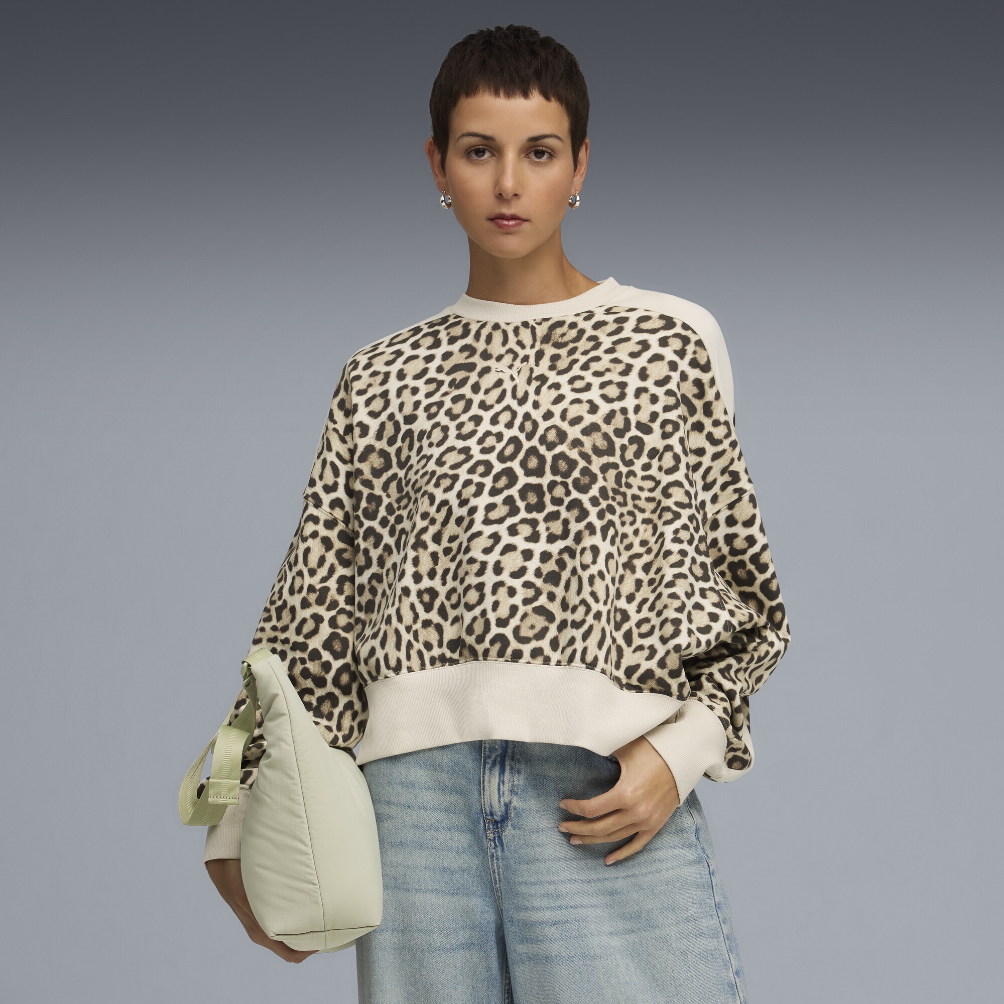 PUMA Sweatshirt »T7 Leo Luxe Oversized Sweatshirt Damen«