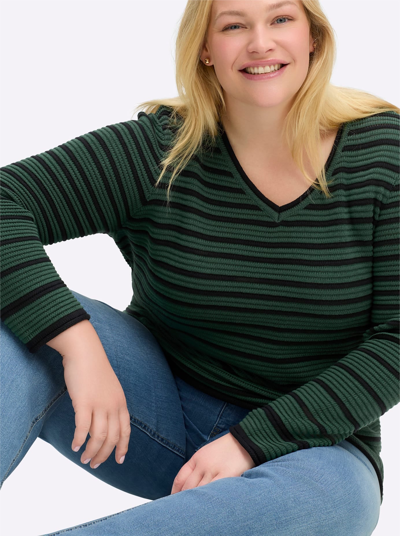 Sheego V-Ausschnitt-Pullover »V-Pullover«