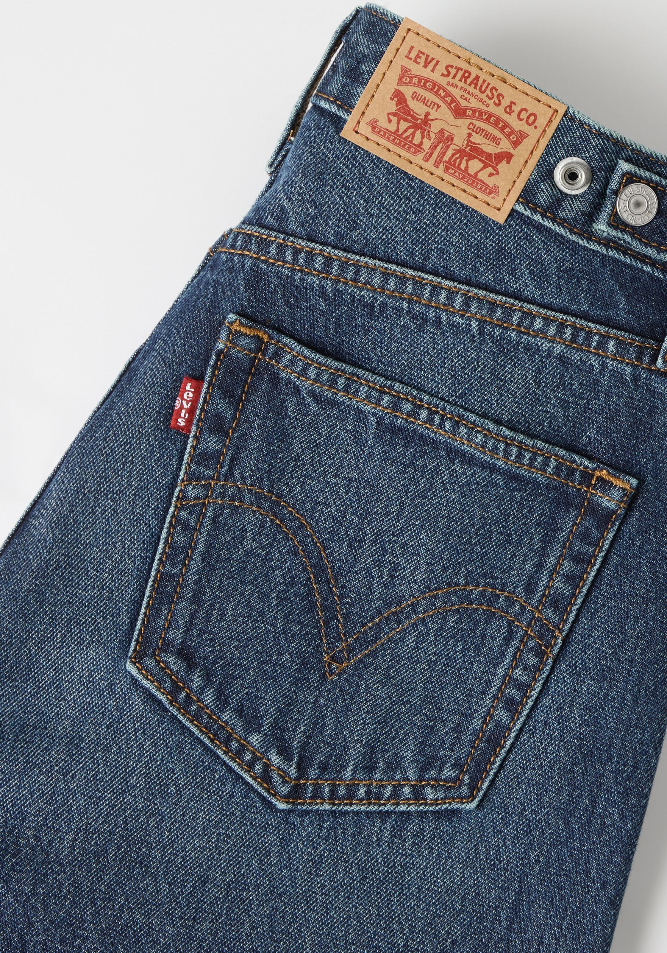 Levi's® Weite Jeans »CINCH FLARE« Hohe Leibhöhe, weite Beinform