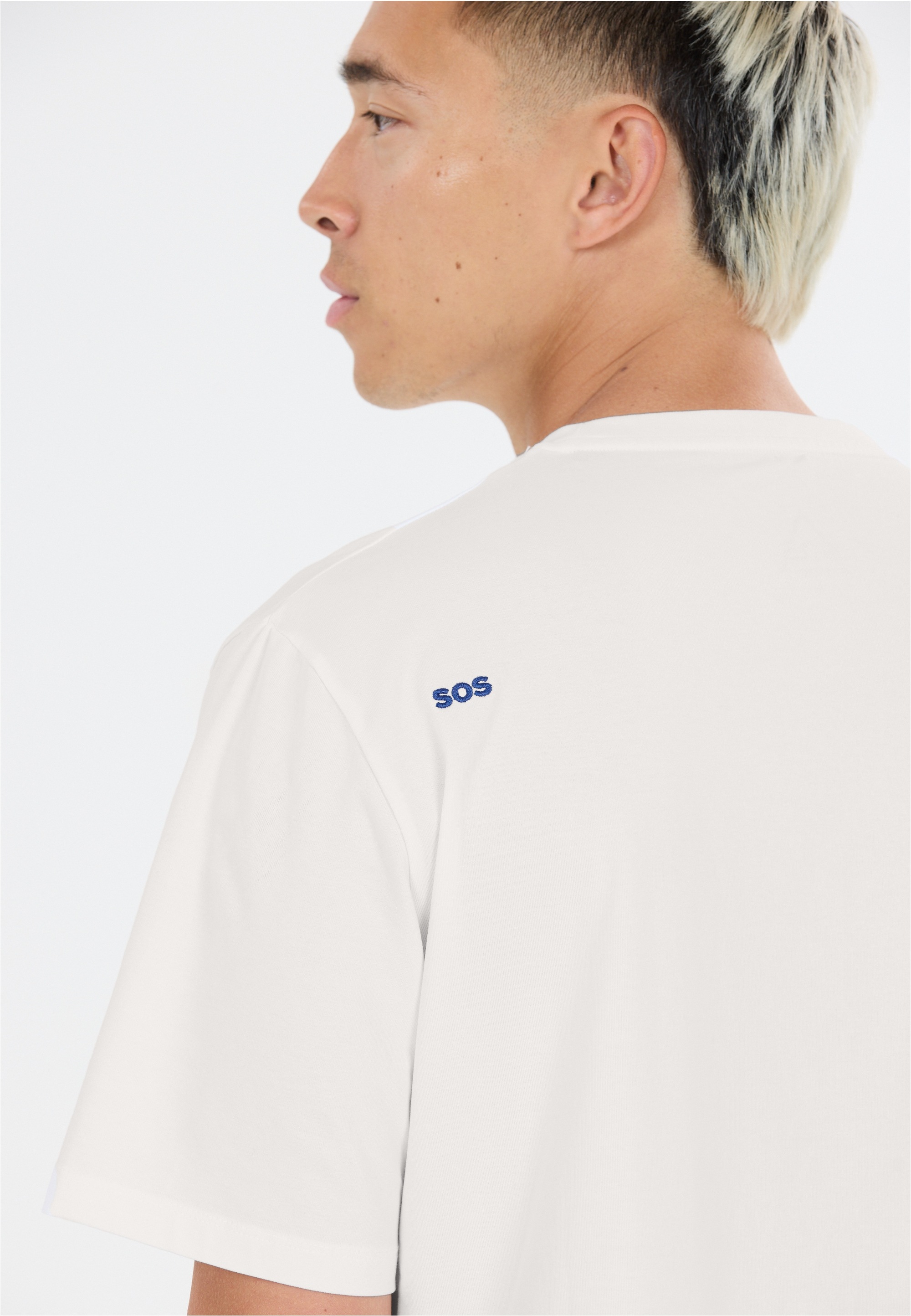 SOS Funktionsshirt »Kvitfjell« mit biologischer Baumwolle und subtilem SOS-Print