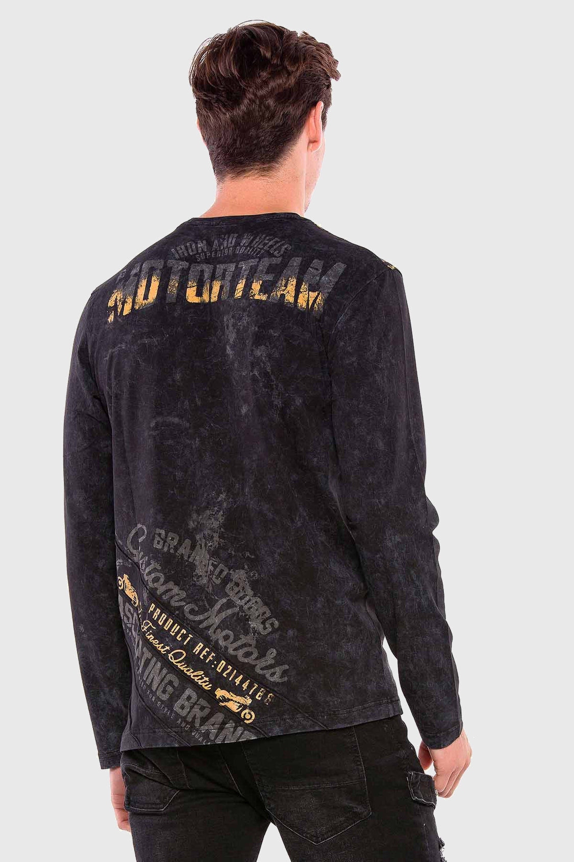 Cipo & Baxx T-Shirt »Langarmshirt«, mit modischem Print