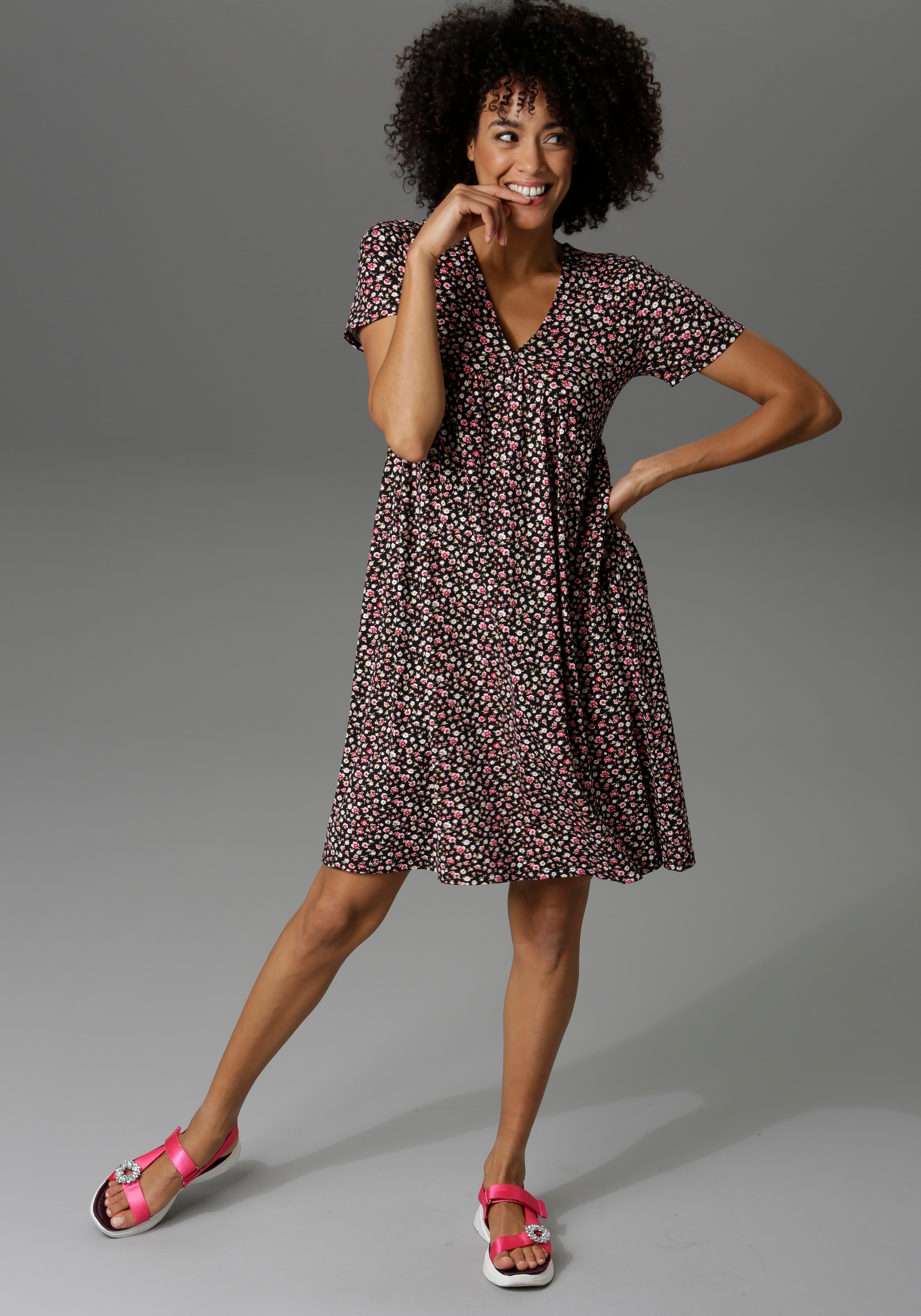 Aniston CASUAL Sommerkleid, im Millefleurs für bestellen | BAUR