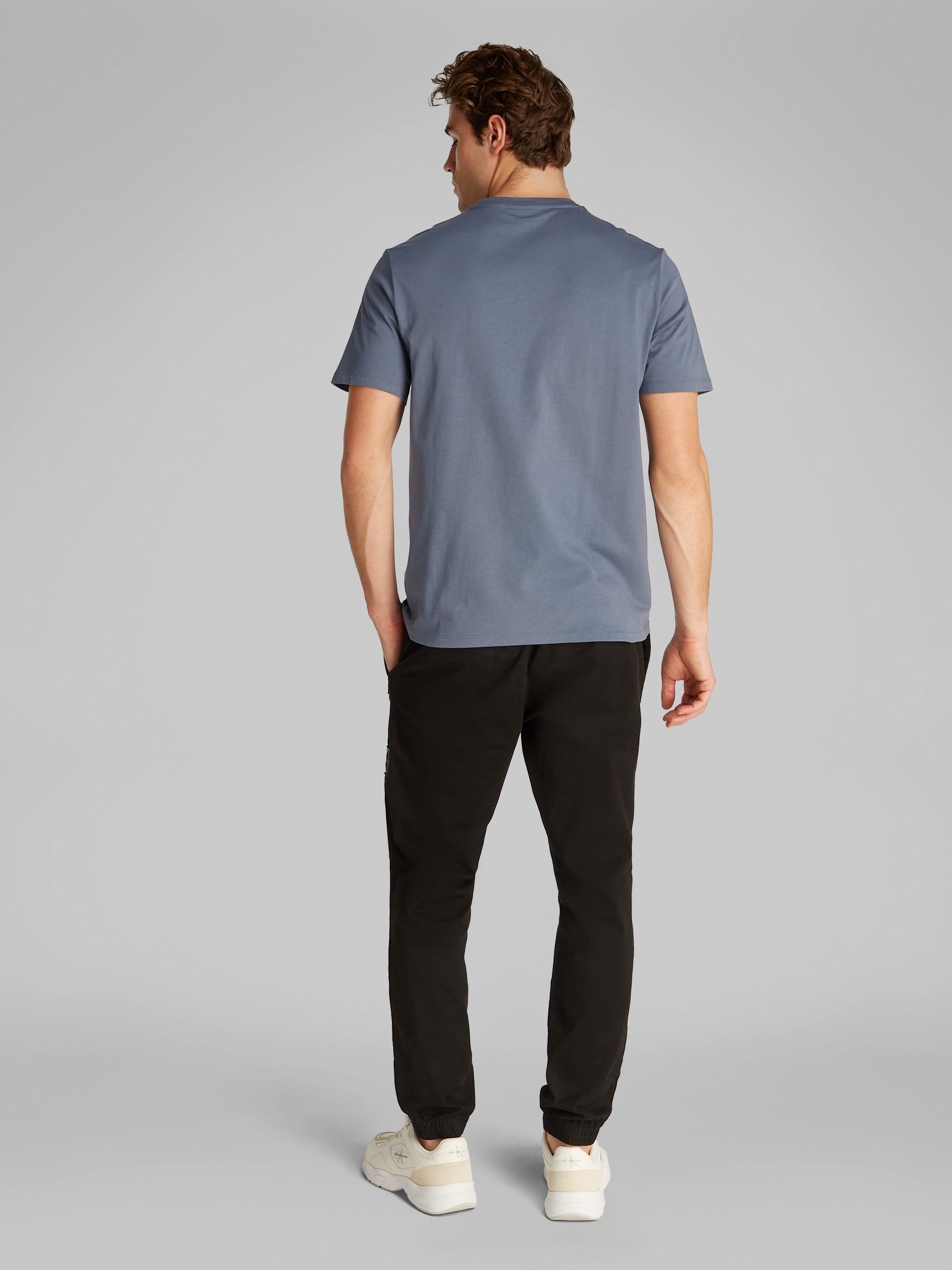 Calvin Klein Jeans T-Shirt »SS SMOOTH CTTN SOLID CREWNK TEE«, mit Logo