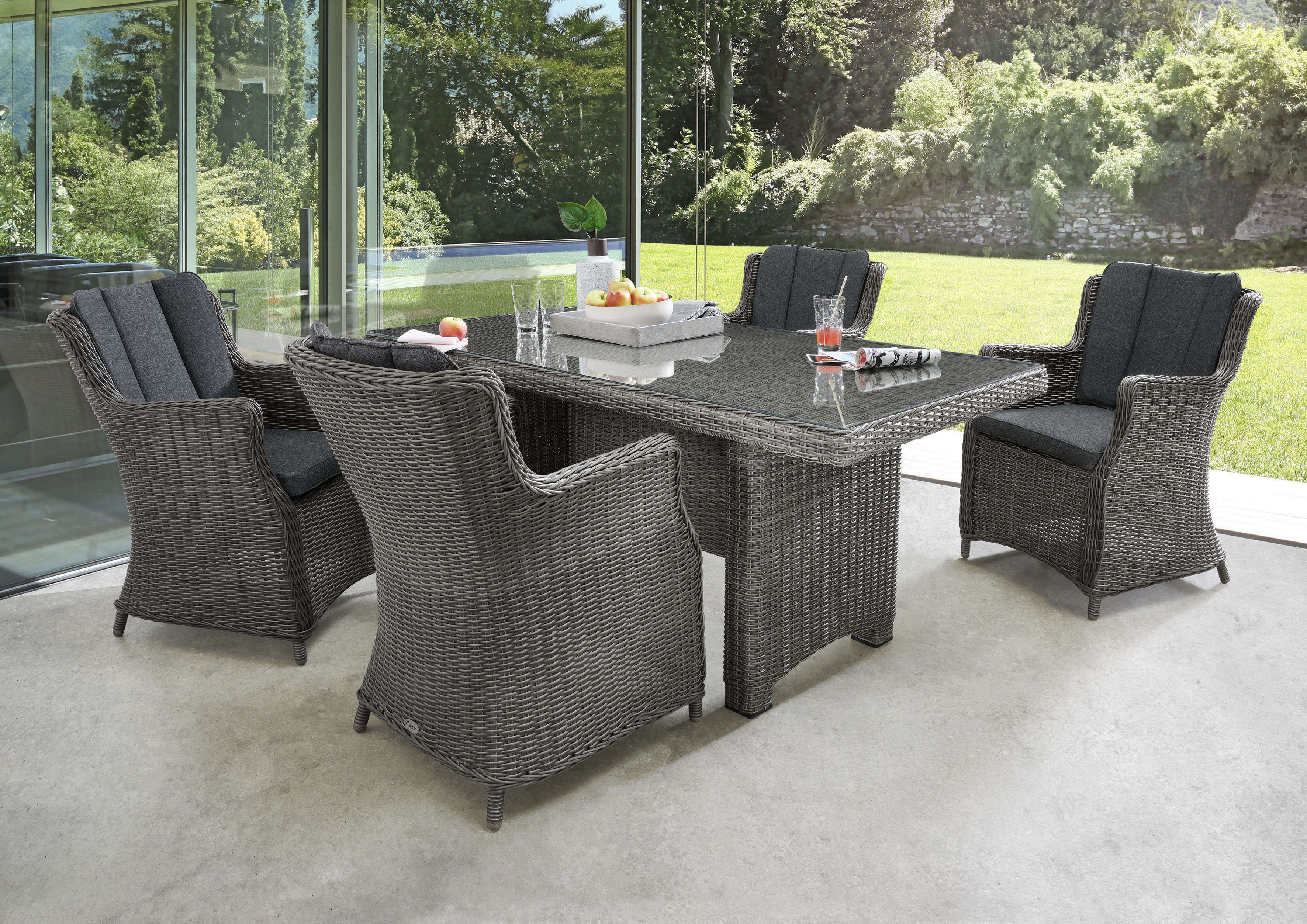 Destiny Garten-Essgruppe "LUNA" 4x Sessel, 1x Tisch, inkl. Auflagen, 13 Stk. tlg. Aluminium, Polyrattan