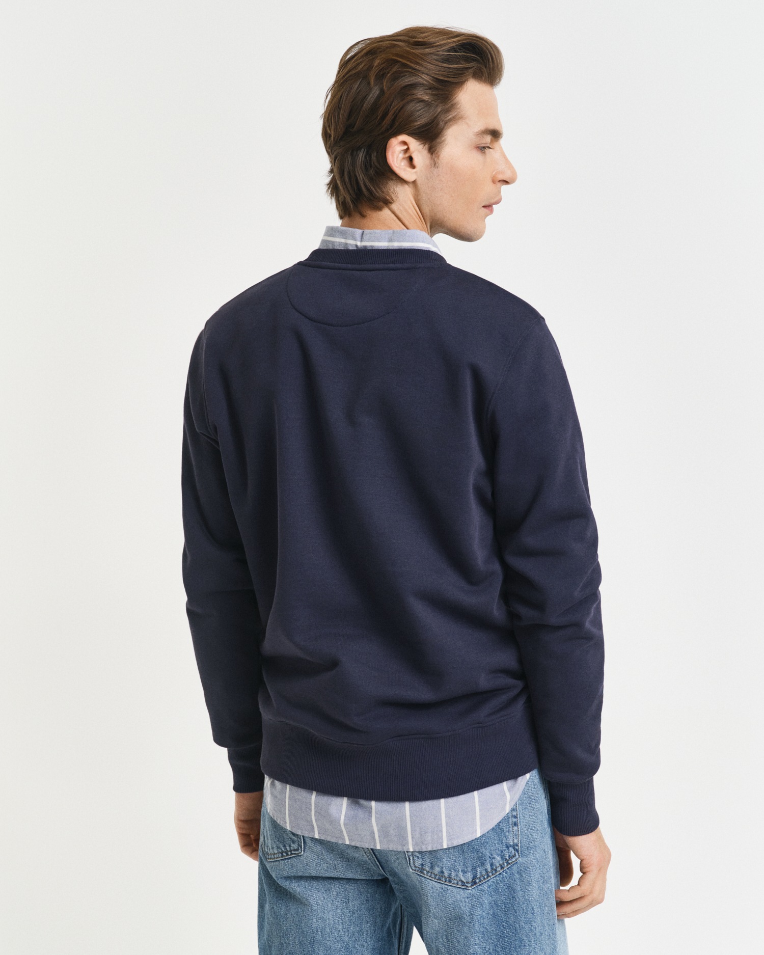 Gant Sweatshirt "REG SHIELD C-NECK SWEAT" mit Logostickerei auf der Brust günstig online kaufen