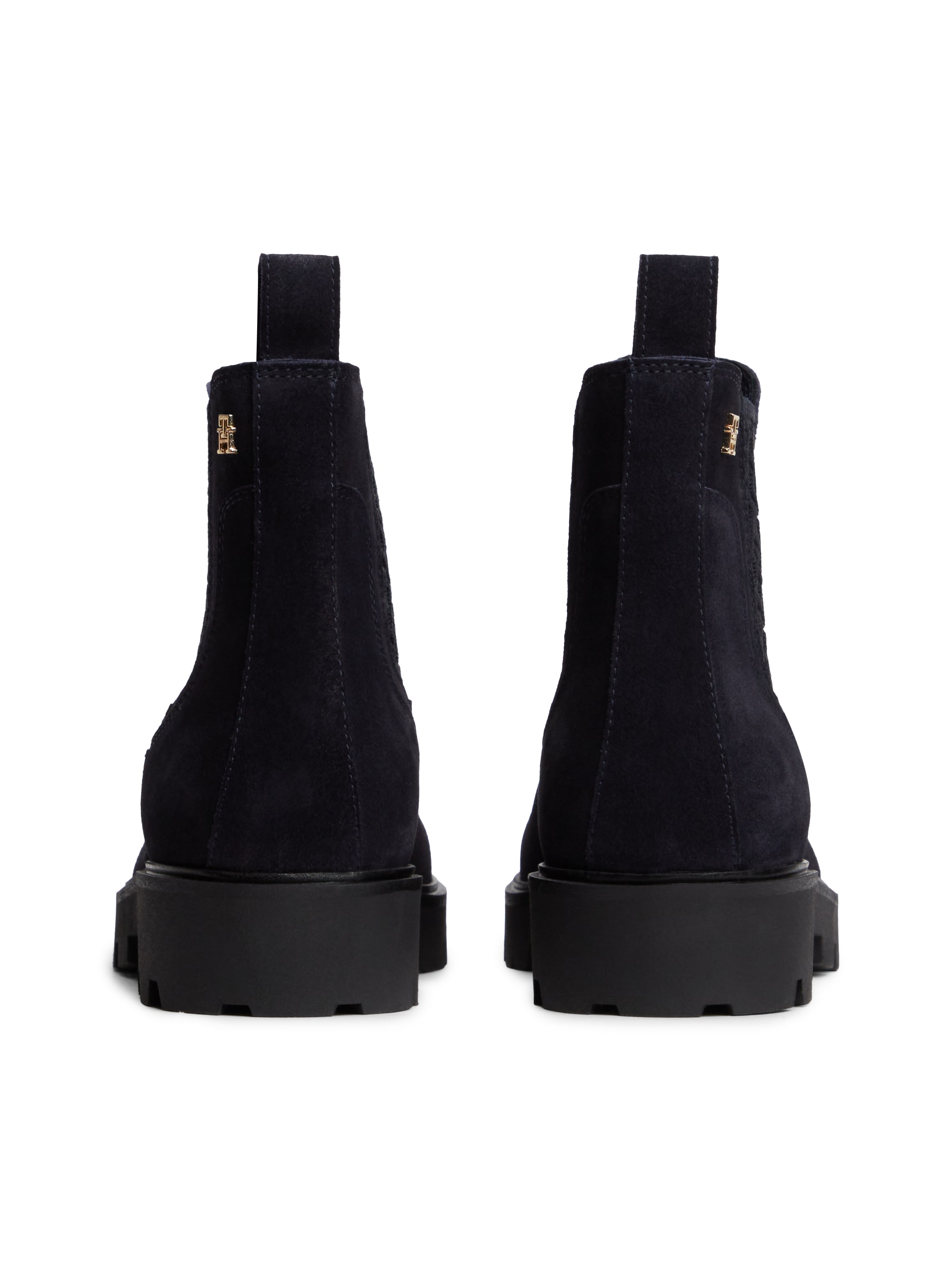 Tommy Hilfiger Chelseaboots »TH MONOGRAM SUEDE CHELSEA BOOT«  Blockabsatz, Schlupfboots, Stiefelett mit TH-Schmuckelement
