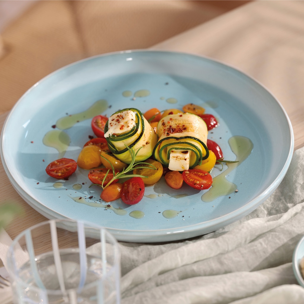 like. by Villeroy & Boch Geschirr-Set »Kombiservice Perlemor Aqua 30er Set blau« Spülmaschinengeeignet, Mikrowellengeeignet