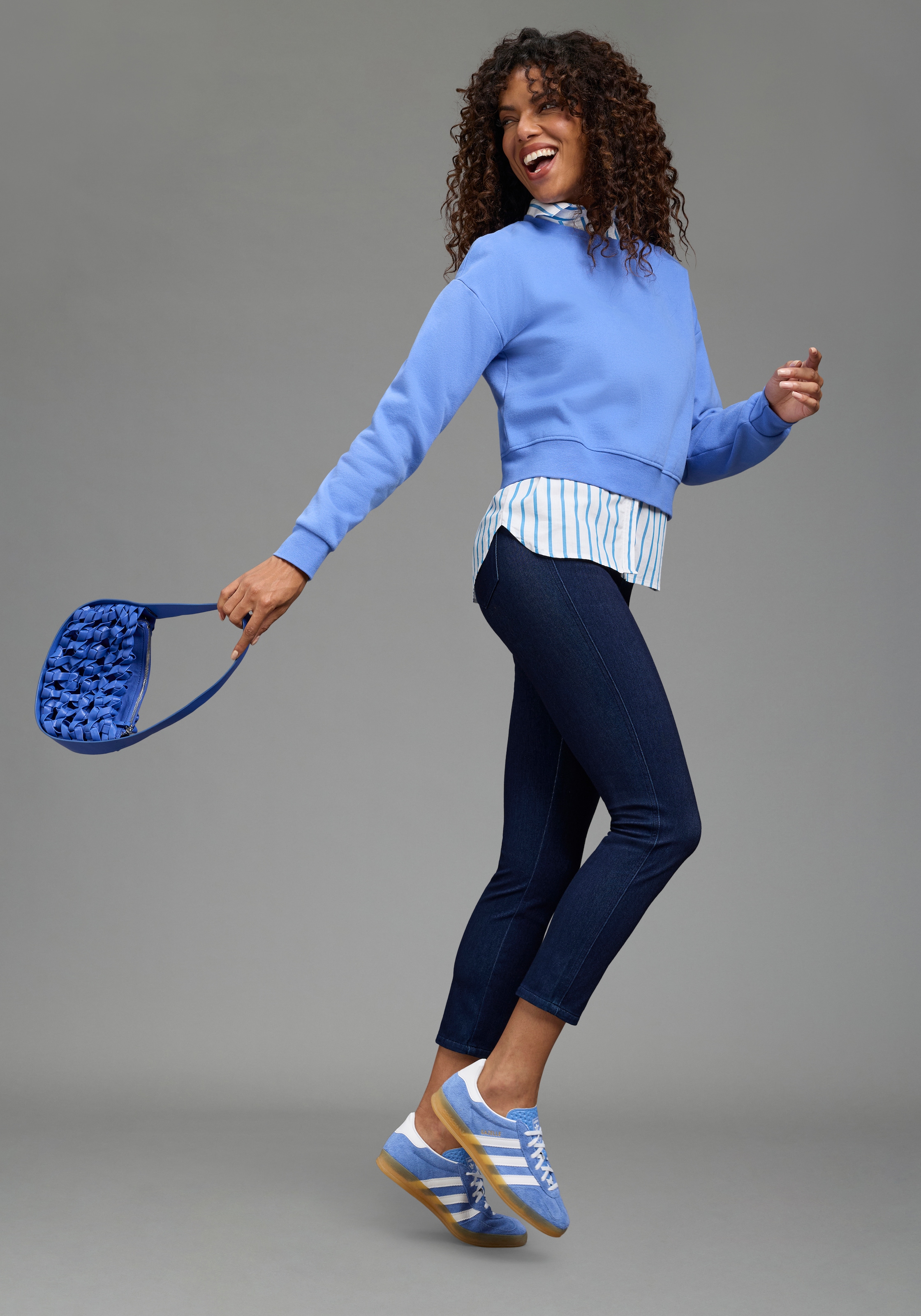 Arizona Jeansjeggings »im 4 Way Stretch, Quer- und Längselastisch, 7/8« extra-enger Skinny-Fit, normale Leibhöhe, 7/8-Länge