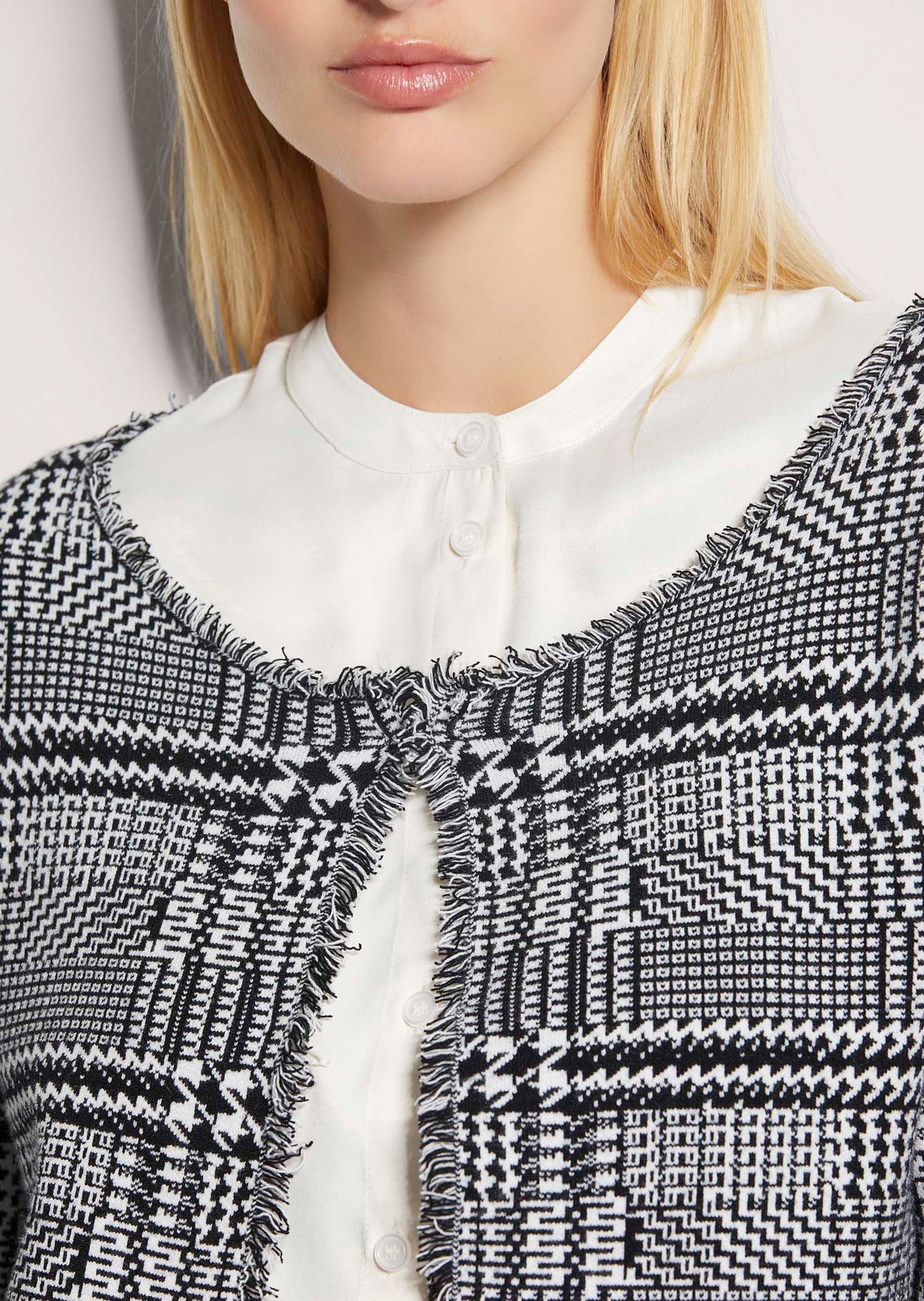 MADELEINE Strickjacke »Strickjacke Kurze Strickjacke in Tweed-Optik«