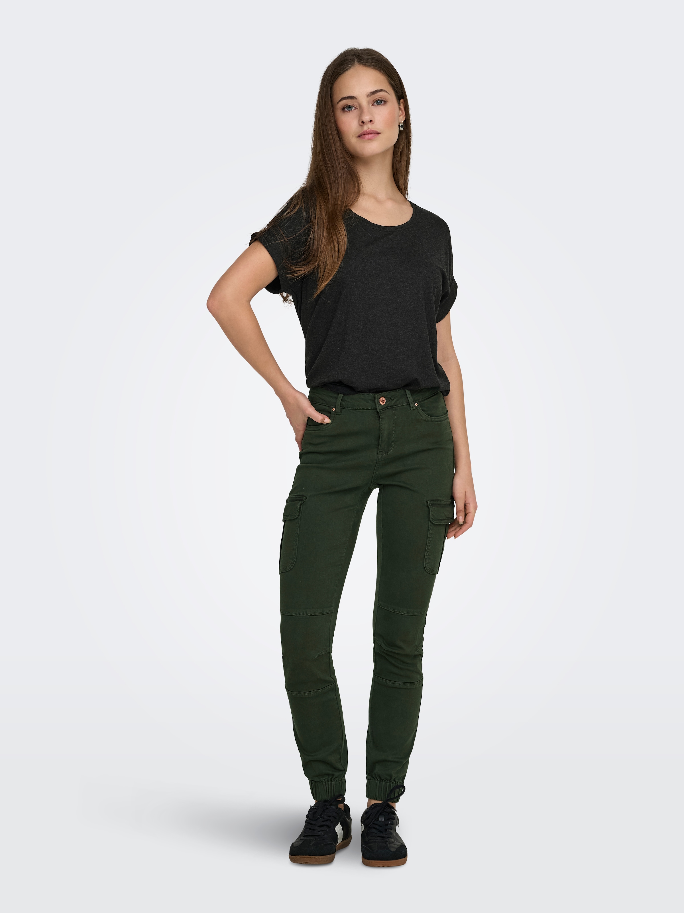 ONLY T-Shirt »ONLMOSTER – T-Shirt mit melierter Optik und elastischem Material« meliert, casual, lässig geschnitten, Viskosemischung, Rundhals