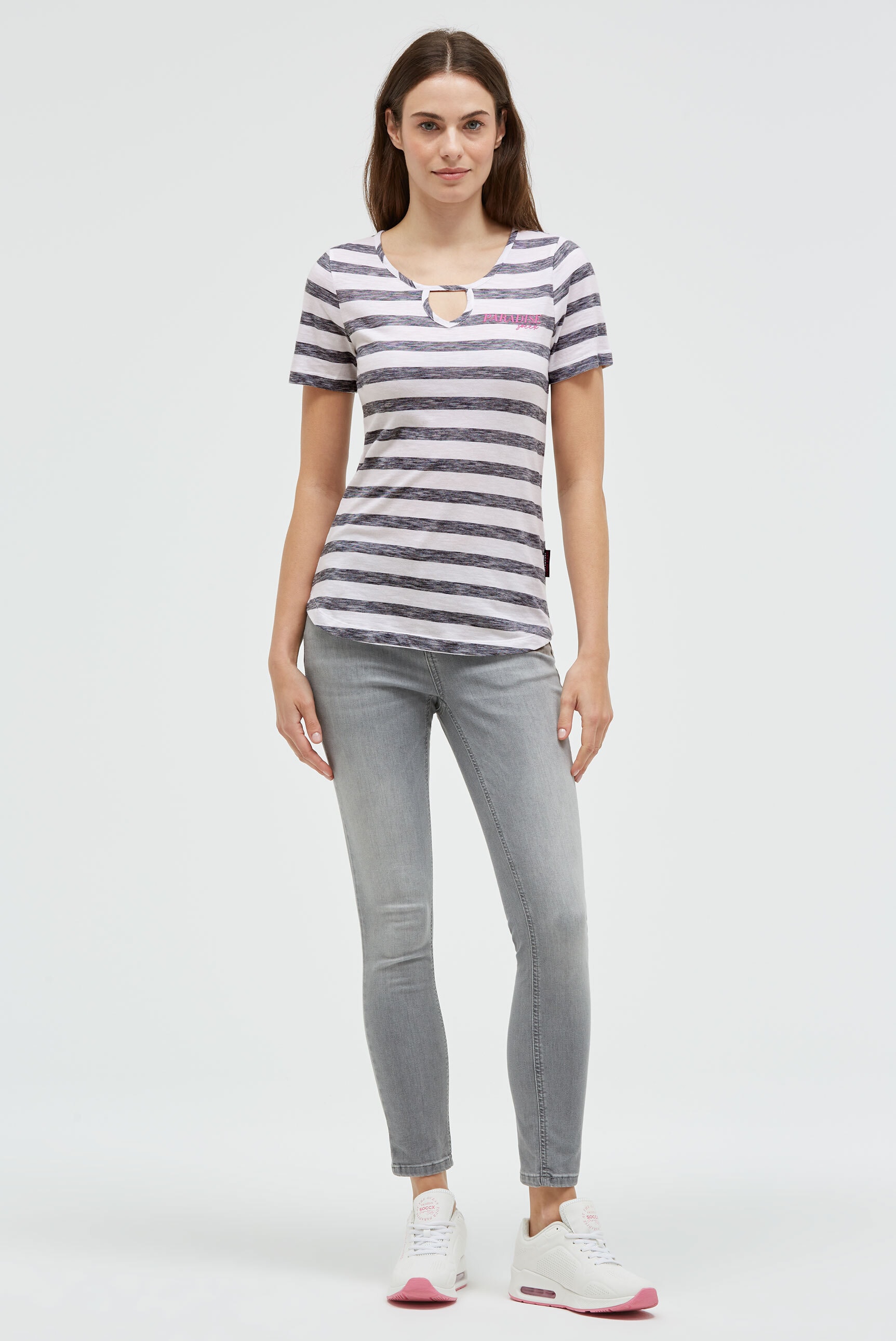 SOCCX Rundhalsshirt mit Cut-Outs