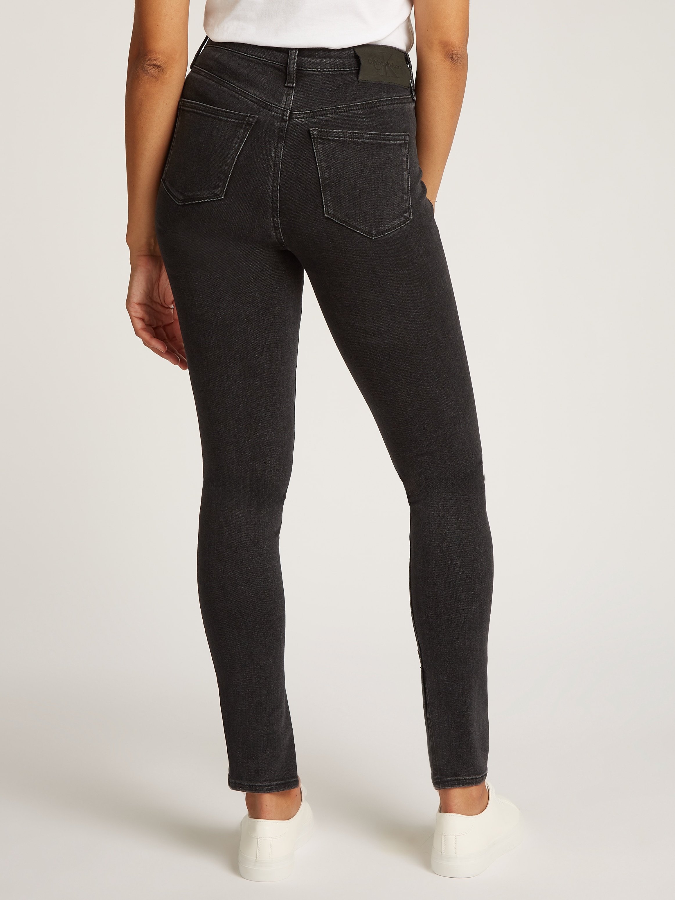 Calvin Klein Jeans Skinny-fit-Jeans »HIGH RISE SUPER SKINNY«, mit stoned wash Optik, mit Coinpocket