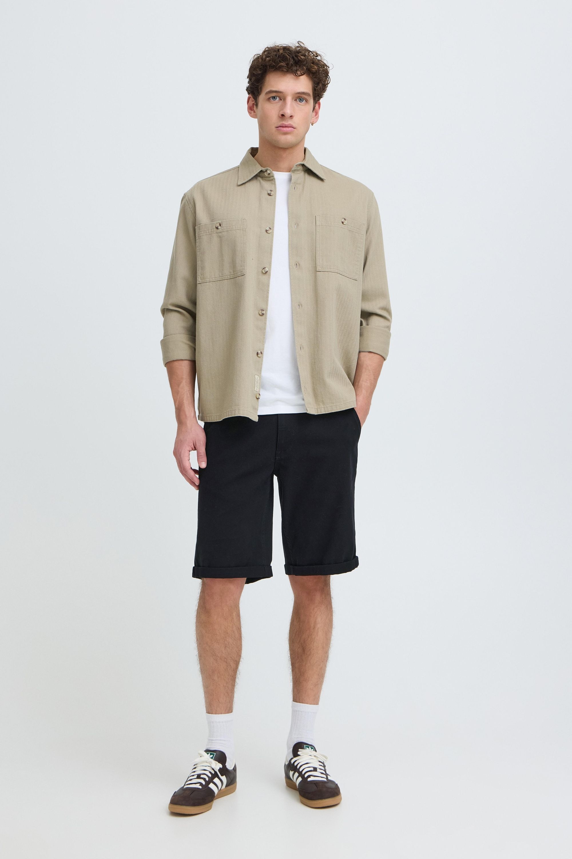 Blend Chinoshorts »BHStino«  Basic Chinoshorts mit gekrempeltem Bein