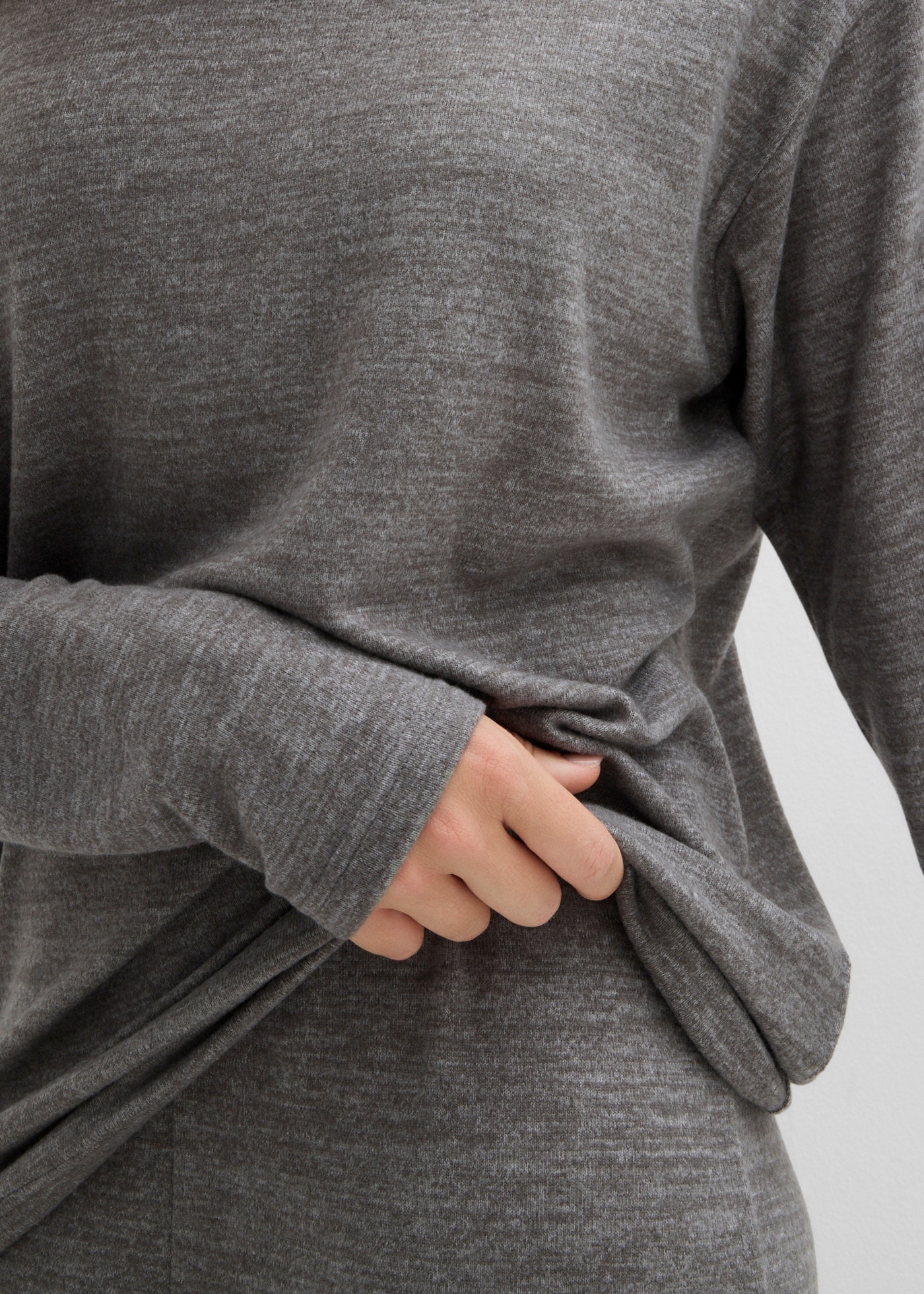 bonprix Longsweatshirt , mit hüftbedeckender Länge, Oversize-Passform

