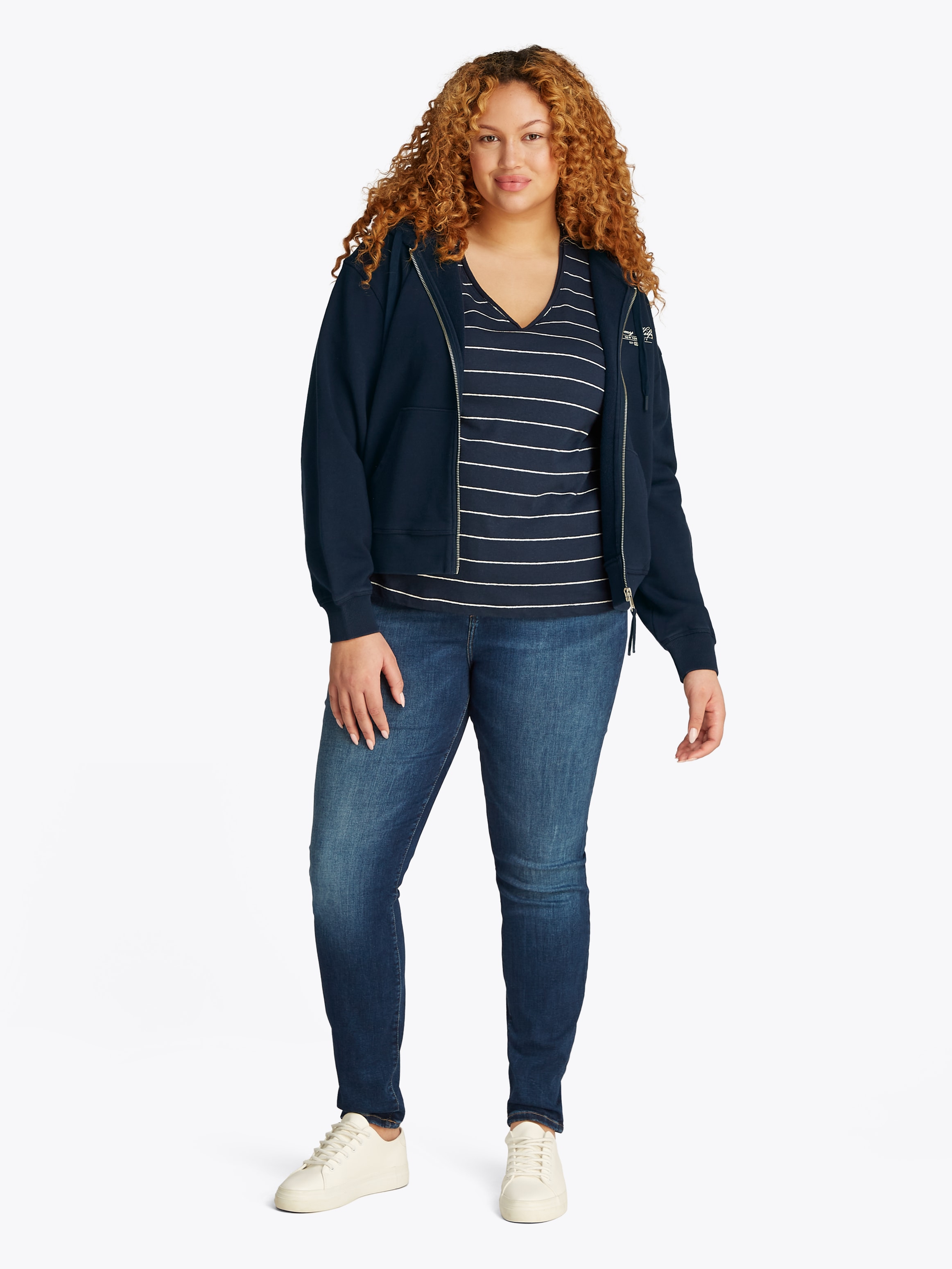 Tommy Hilfiger Curve Sweatjacke »CRV REG SCRIPT ZIP HOODIE«, in Großen Größen, Kapuze, Zipper, Logoschriftzug