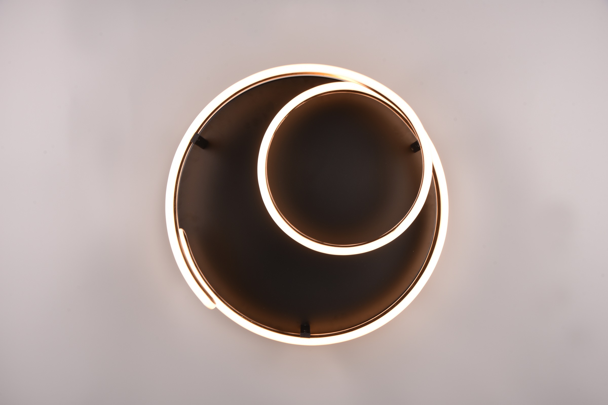 TRIO Leuchten LED Deckenleuchte »MARNIE, spiralförmige LED Deckenlampe indirektes Licht warmweiß 3000K«, 1 flammig, Leuchtmittel LED-Board | LED fest integriert, 6800 Lumen Ø 55cm 3 Stufen dimmbar über Wandschalter Wohnzimmer LED