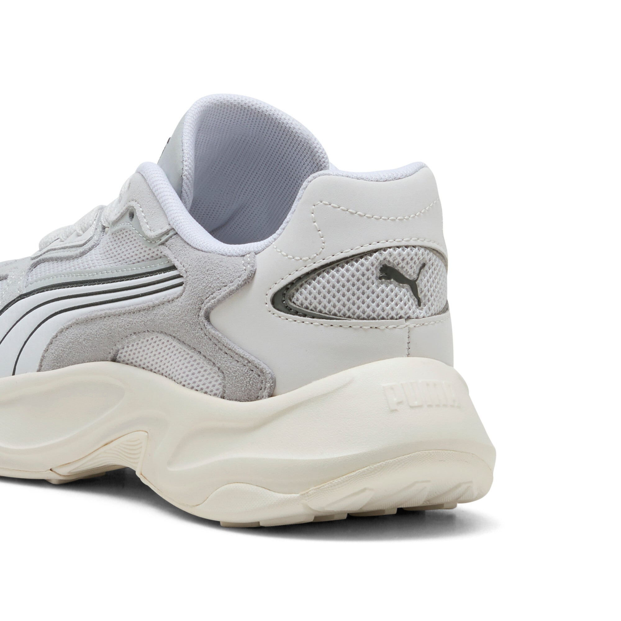 PUMA Sneaker »INSPHERE MUSE«  sportlicher Stil, mit leicht profilierter Gummi-Laufsohle