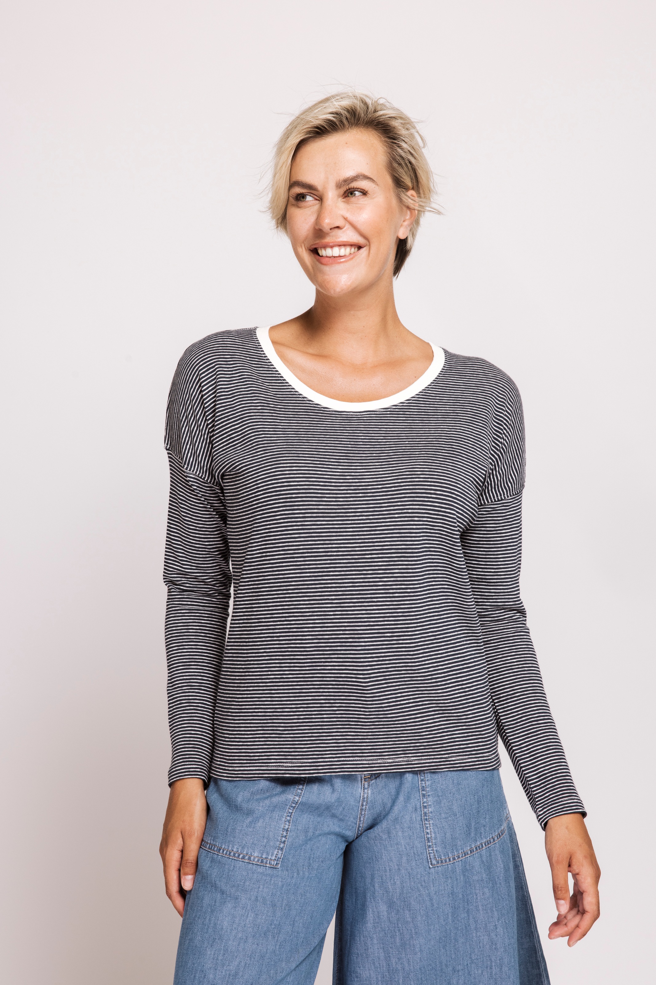 Zhrill Langarmshirt "ZHRAHEL LS" aus Leinen und in Ringel-Optik günstig online kaufen