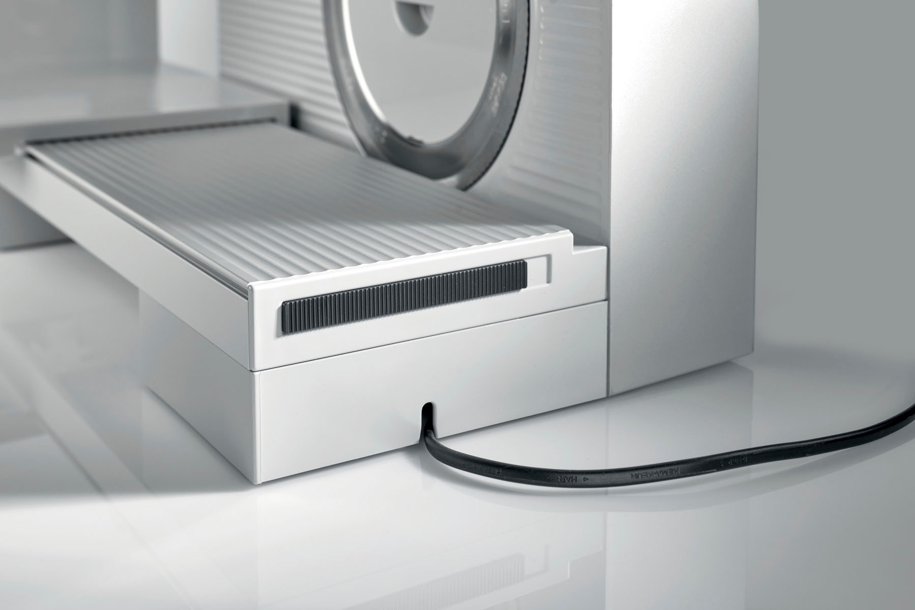 GORENJE Allesschneider »R 708 A«, 100 W, hochwertige Solingen-Edelstahlmesser