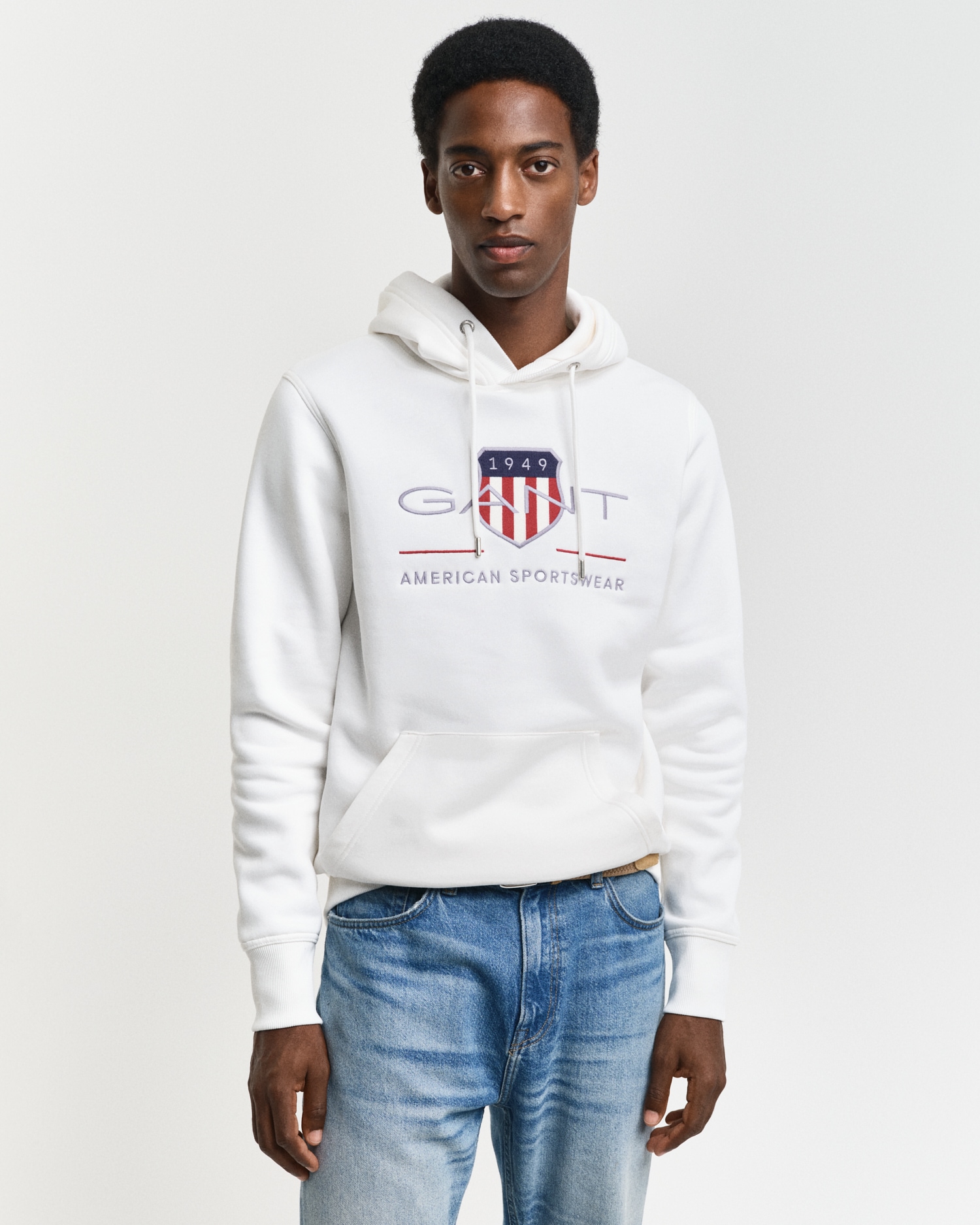 Gant Hoodie »REG ARCHIVE SHIELD HOODIE«, mit modischer Logostickerei auf der Brust