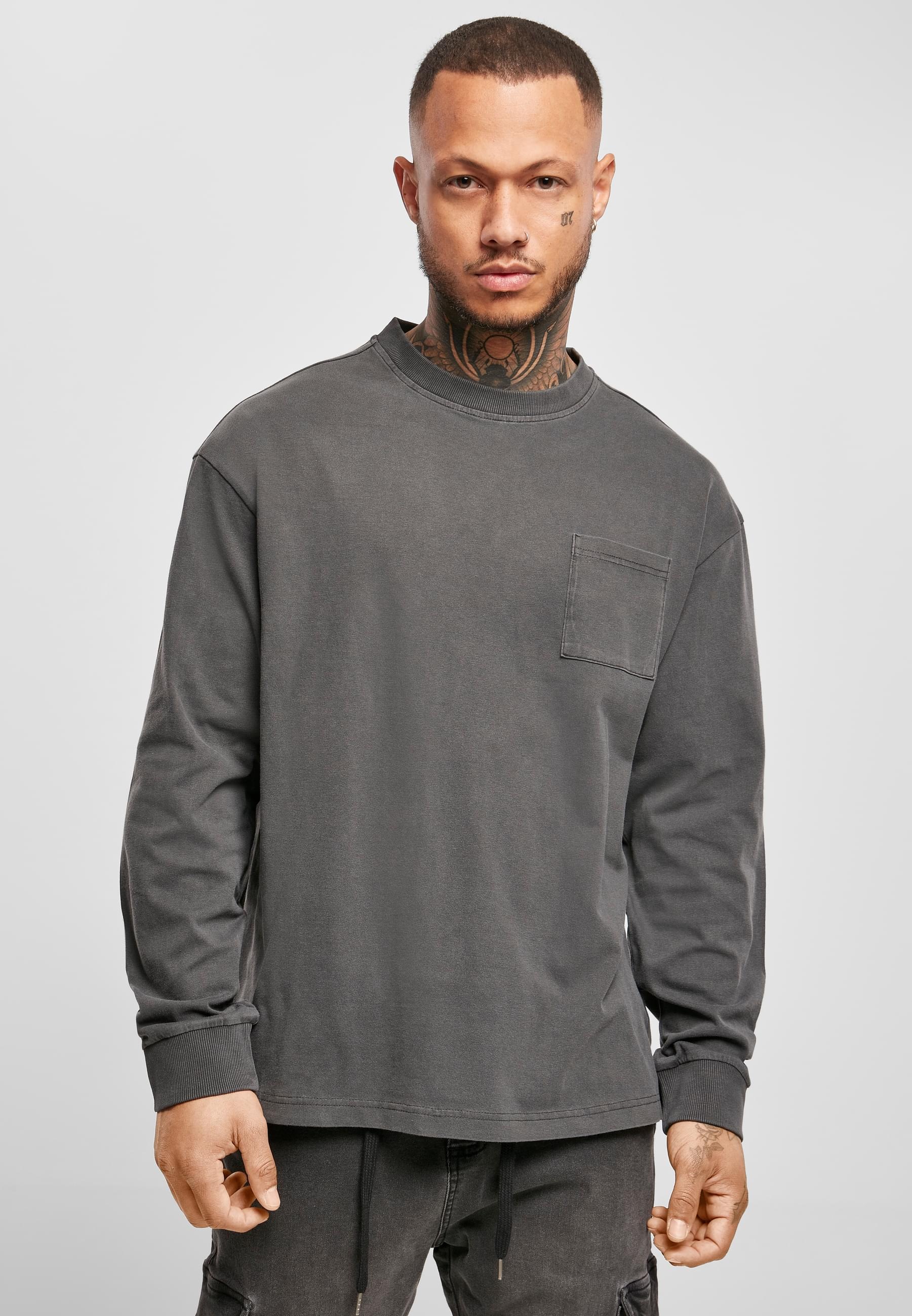URBAN CLASSICS Longsleeve »Urban Classics Herren Pigment Dyed Pocket Longsleeve«, (1 tlg.)