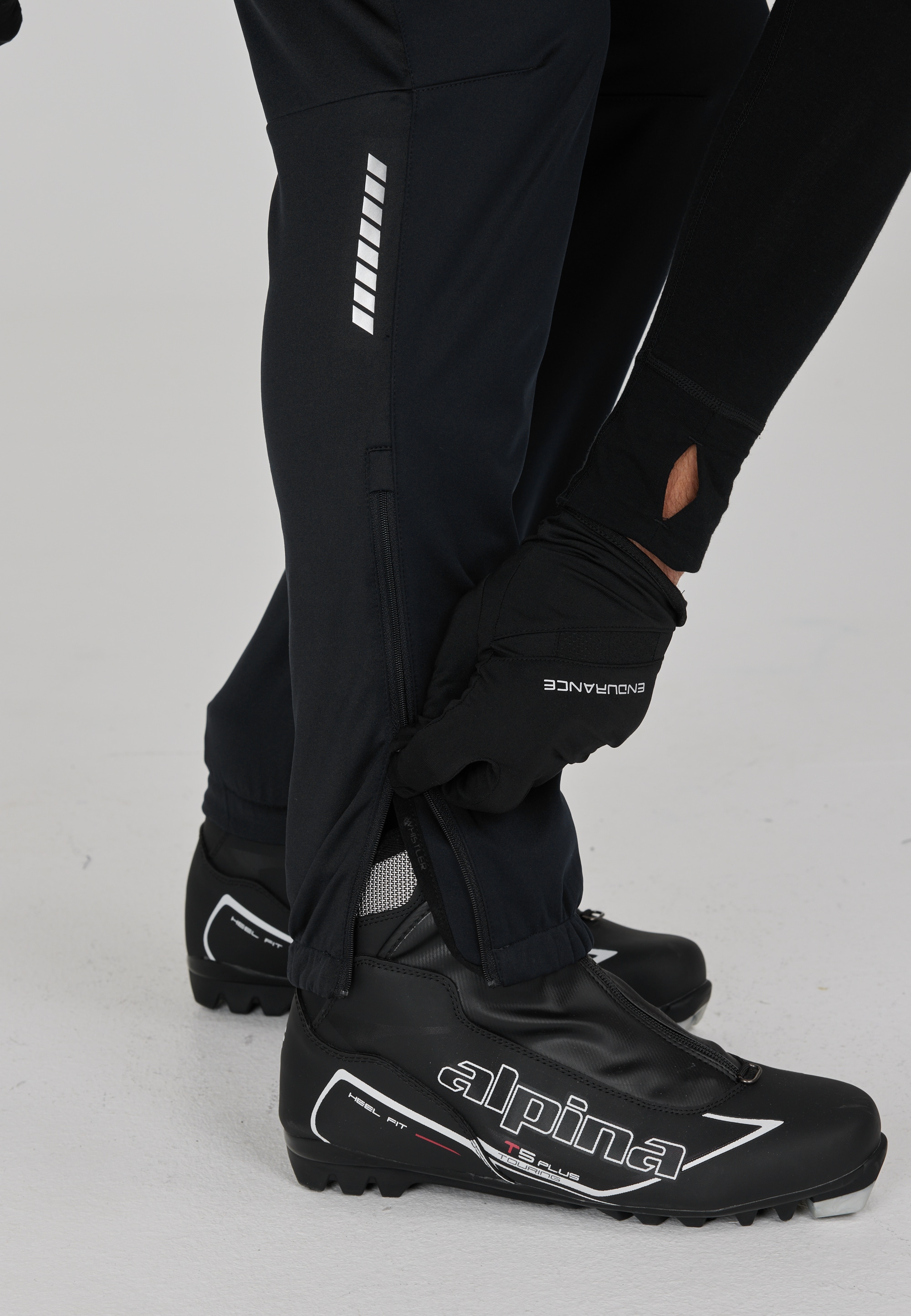 WHISTLER Softshellhose »Endde«, mit wasser- und winddichter Funktion