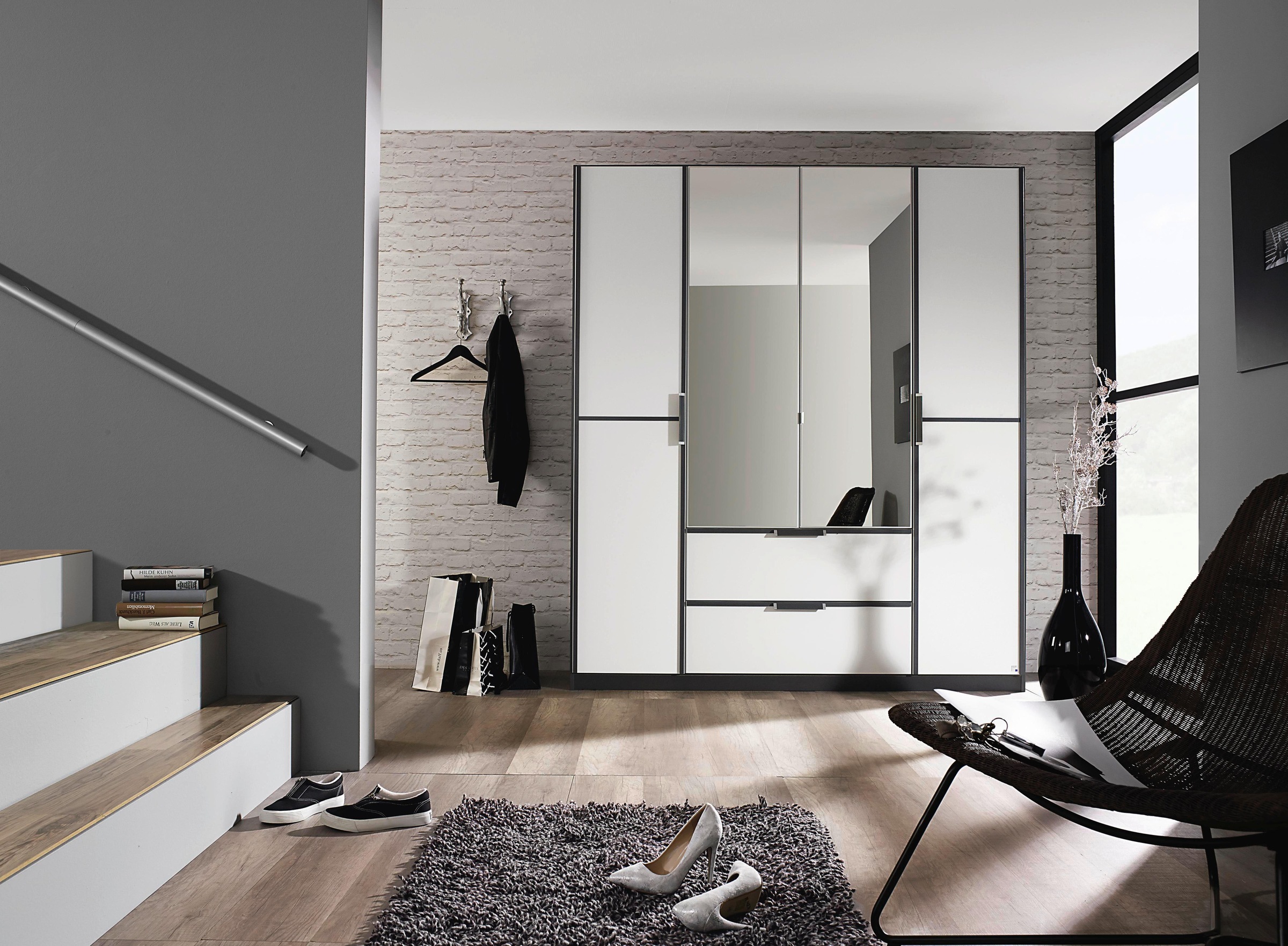 Thumbnail - rauch Kleiderschrank "Schrank Drehtürenschrank Garderobe Ankleide Schlafzimmer ESSENSA" Breiten: 136/181/226/271 cm, Höh...