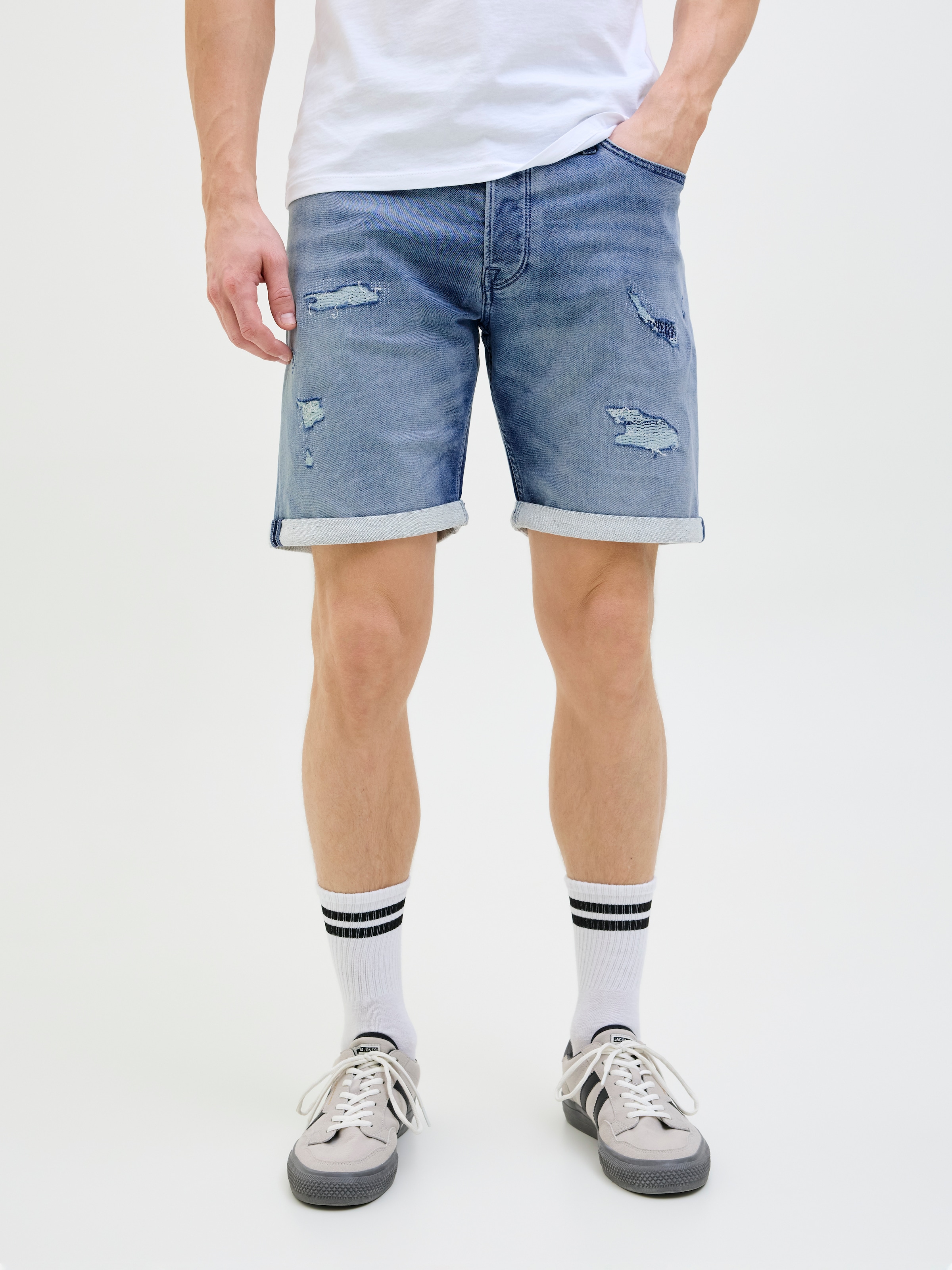 Jack & Jones Shorts "JJIRICK JJICON I.K. SHORTS GE 136 SN", im Five-Pocket günstig online kaufen