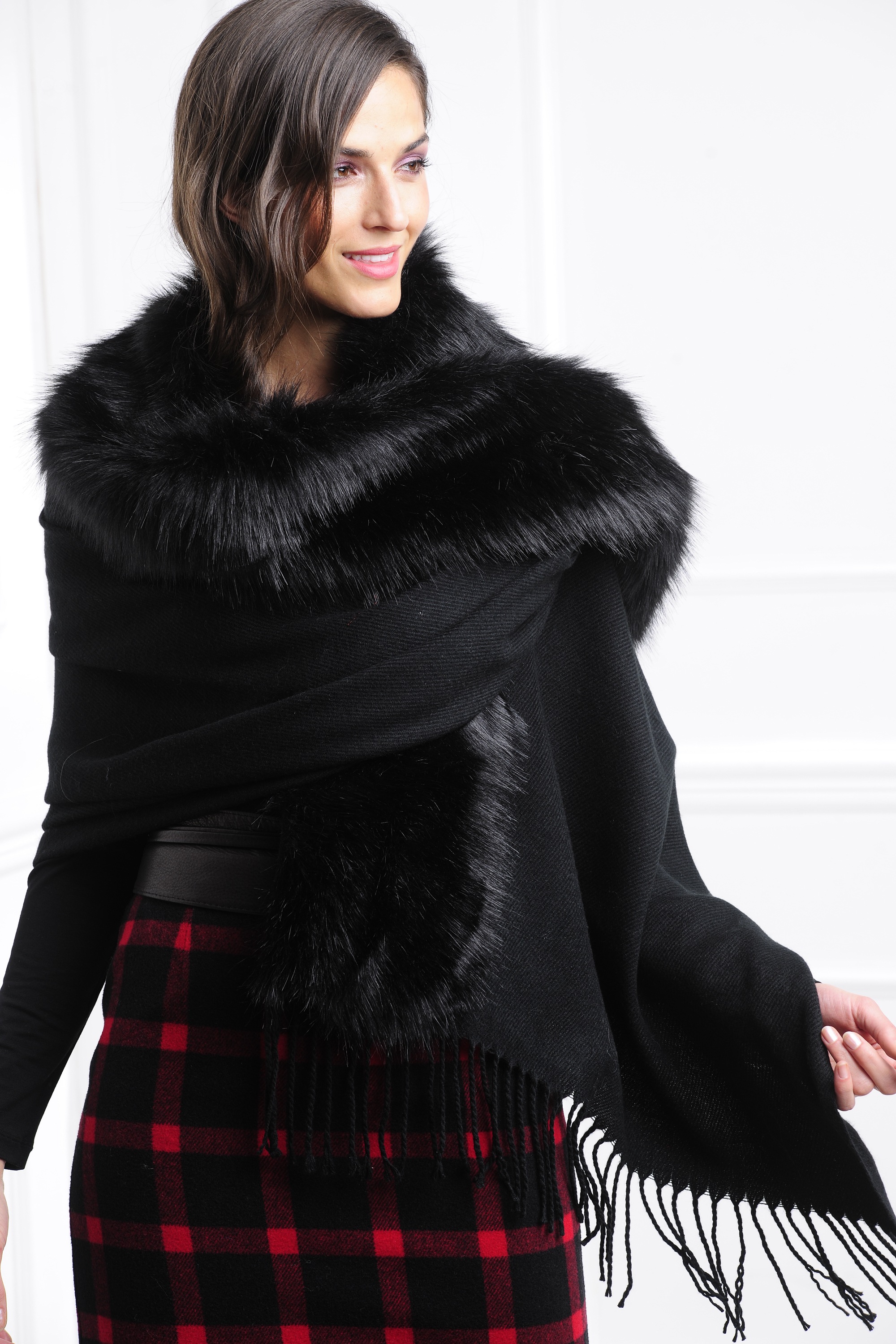 COLLEZIONE ALESSANDRO XXL-Schal "Elegant" 1 Stk. tlg. Poncho aus weichem St günstig online kaufen
