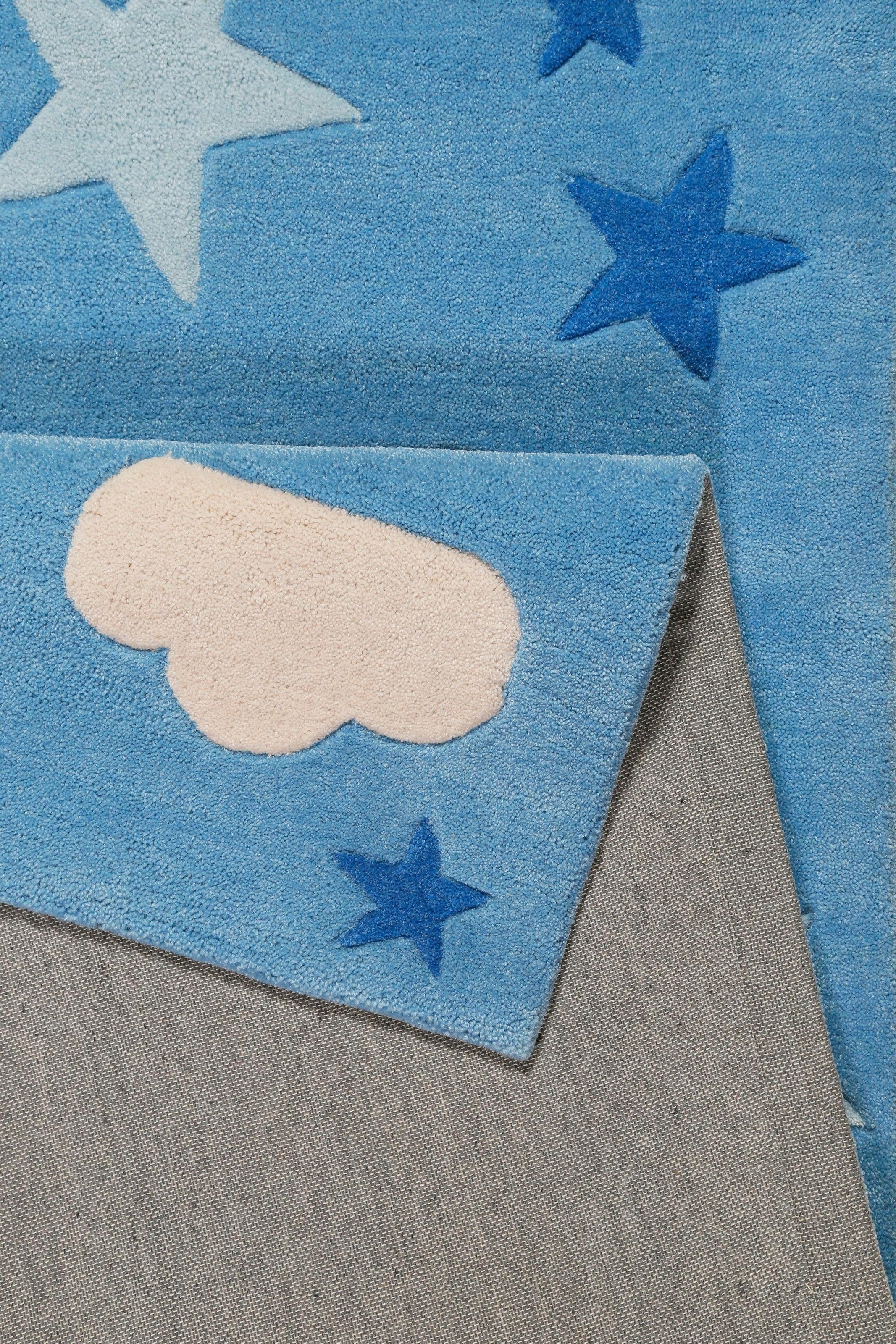SMART KIDS Kinderteppich »LaLeLu«, rechteckig, 9 mm Höhe, Mond Sterne Wolken, Konturenschnitt