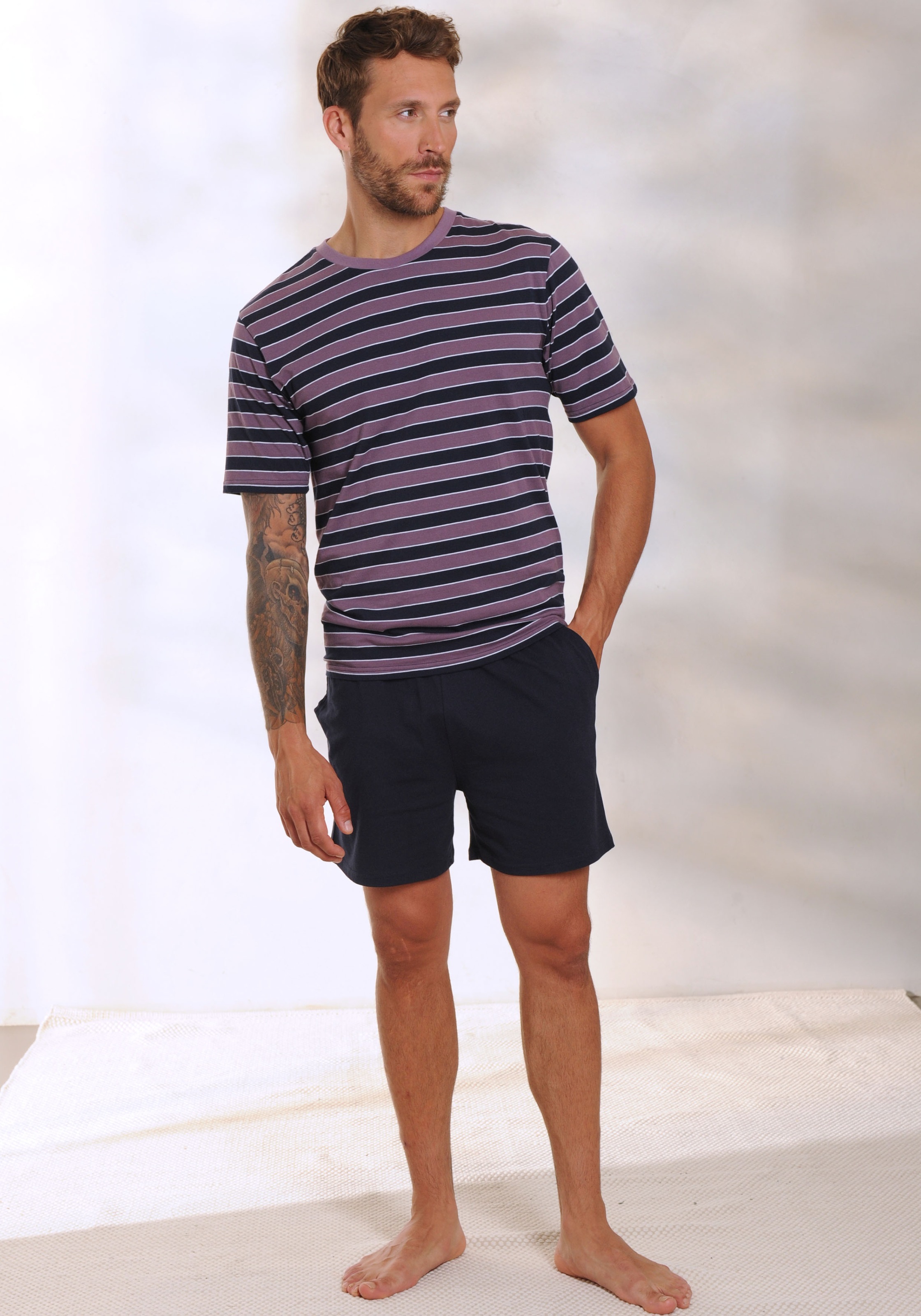 AUTHENTIC LE JOGGER Pyjama, (Packung, 4 tlg., 2 Stück), Schlafanzug mit gestreiften Oberteilen