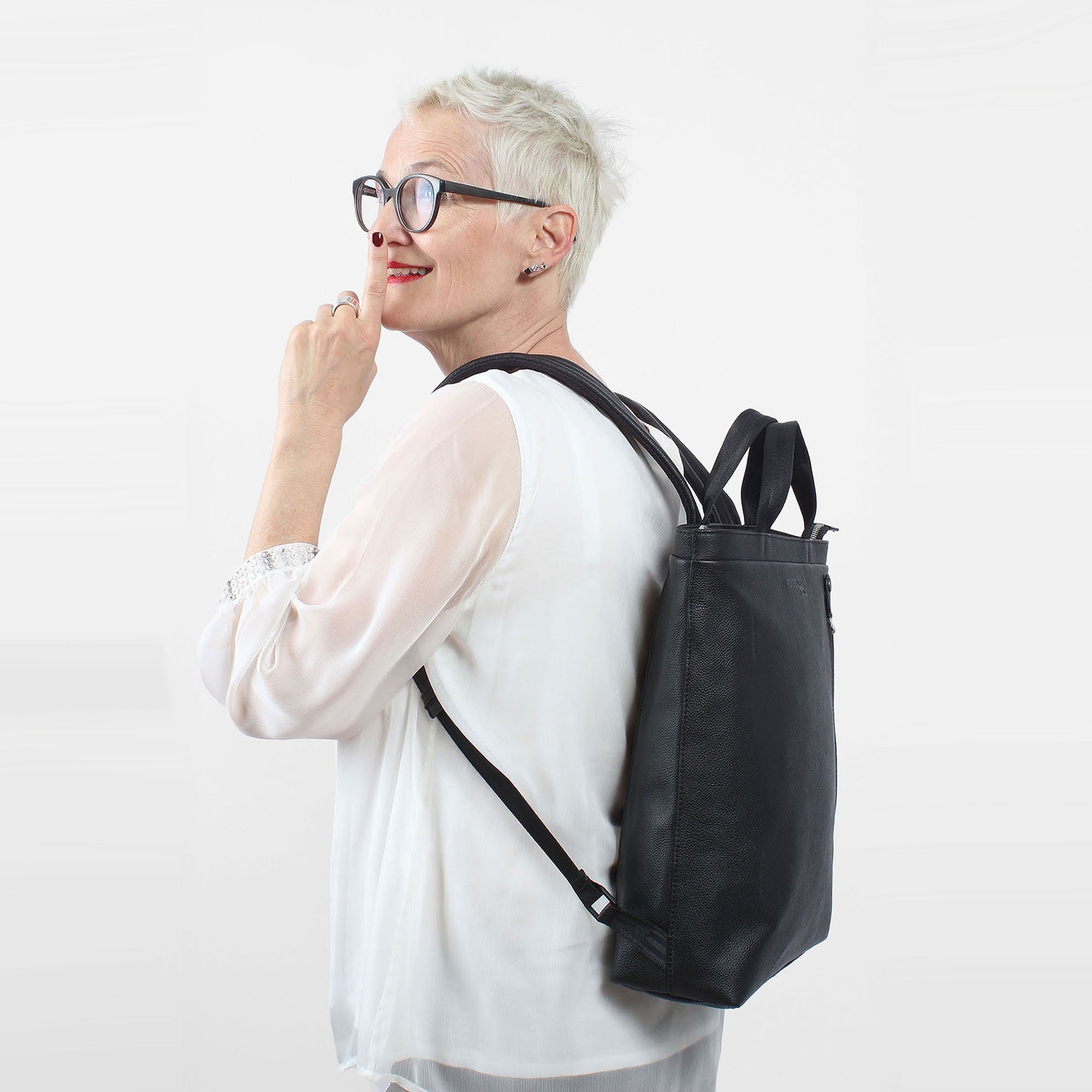 Margelisch Cityrucksack »LUNIR-1«, aus LWG zertifiziertem Leder