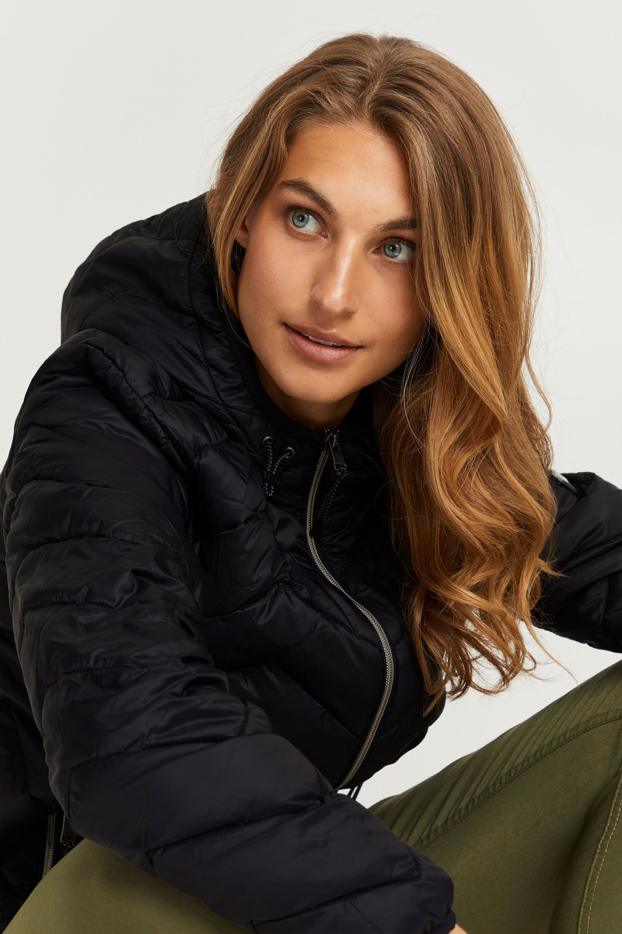 fransa Steppjacke »Steppjacke FRPadma«, mit Kapuze